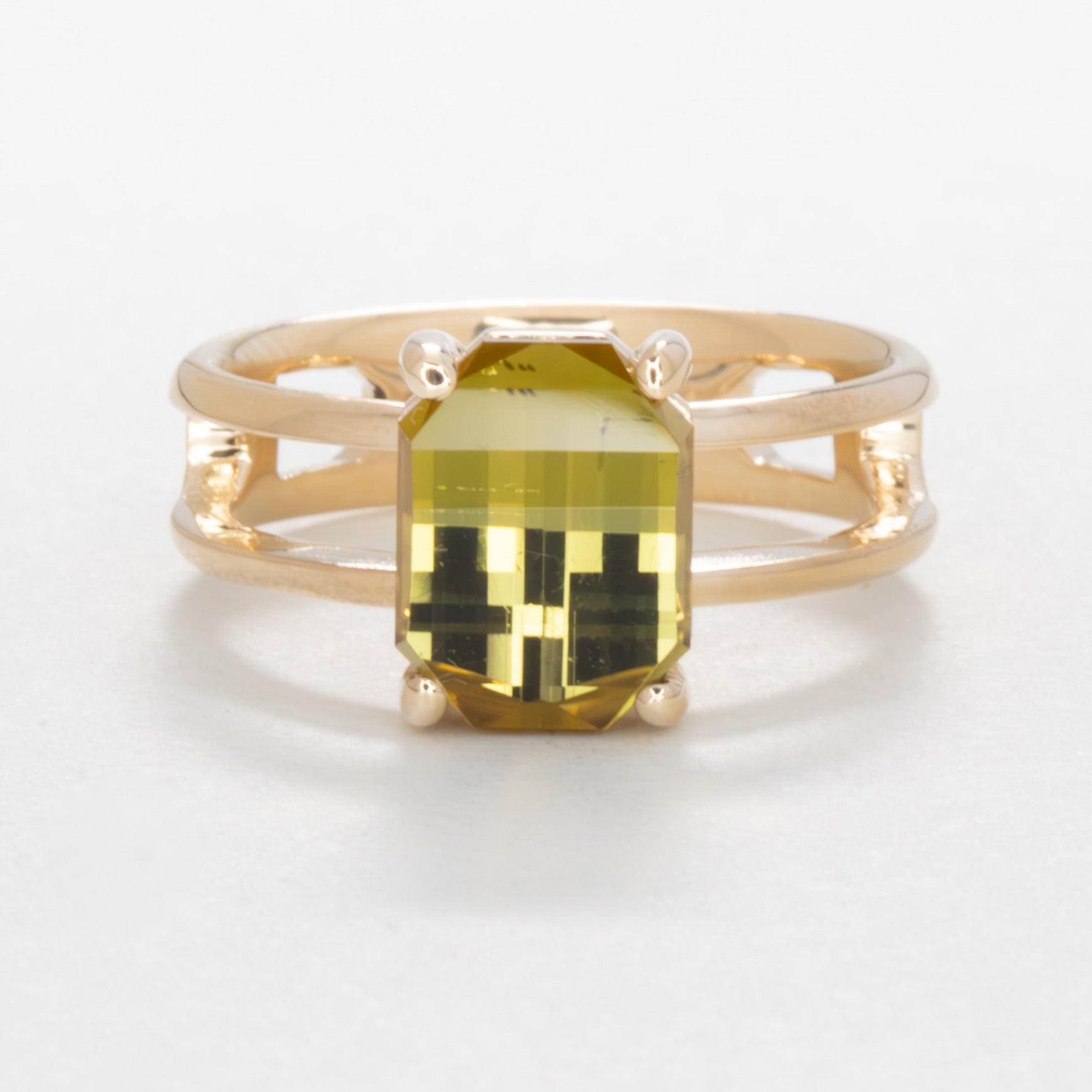 Keava solitaire ring with green tourmaline
