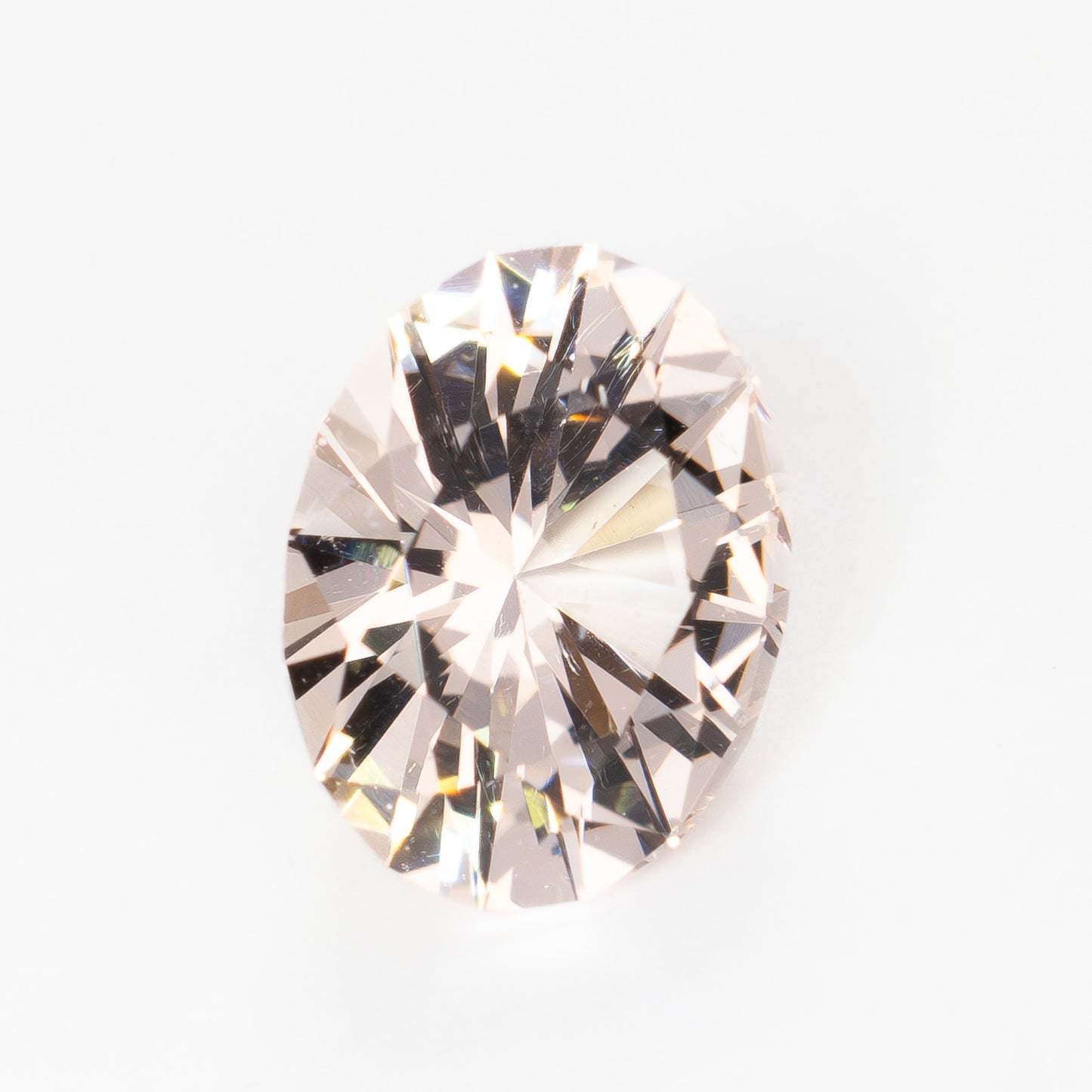 MG0101 oval cut morganite