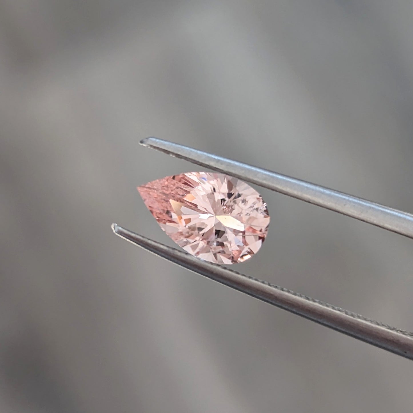 MG0102 1.14ct pear cut morganite