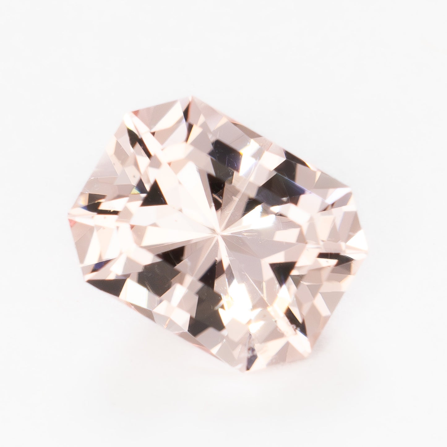 MG0106 1.12ct radiant cut morganite