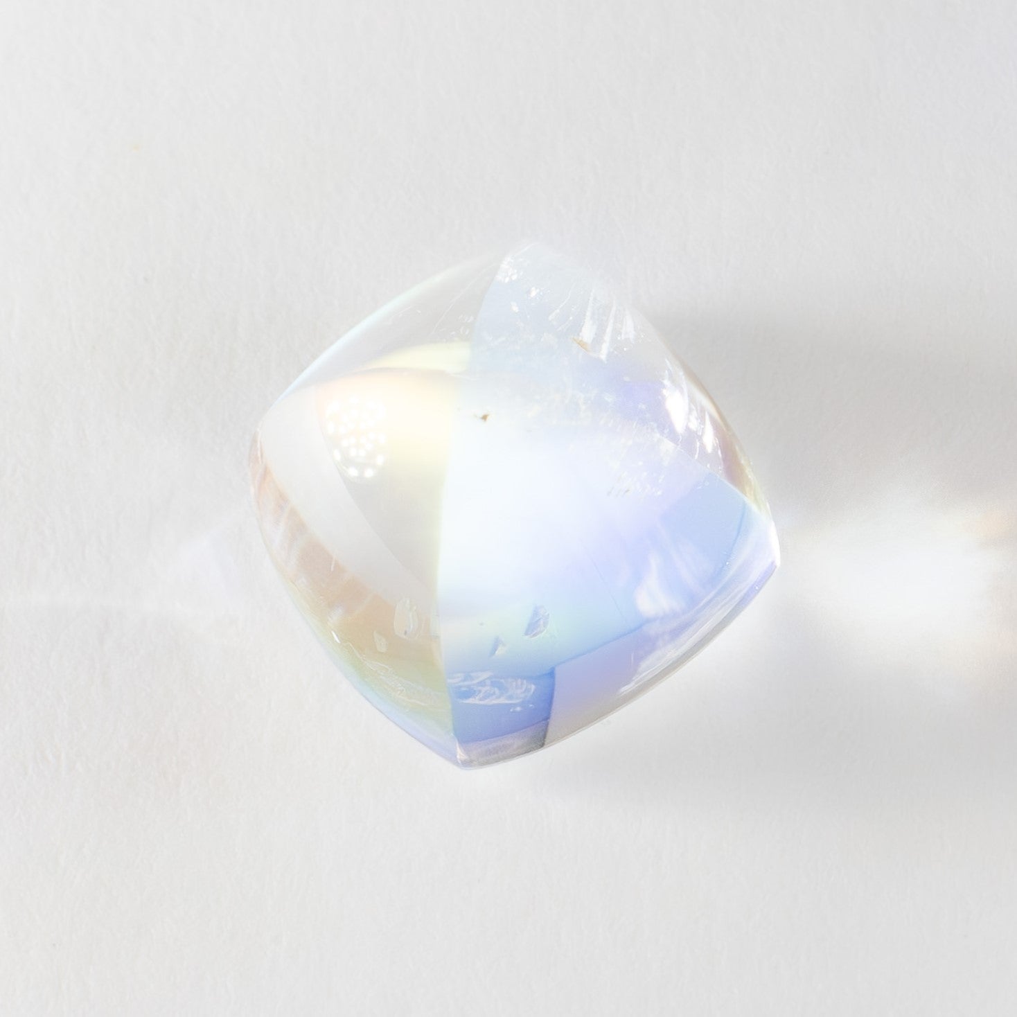 MNST001 3.37ct cushion moonstone