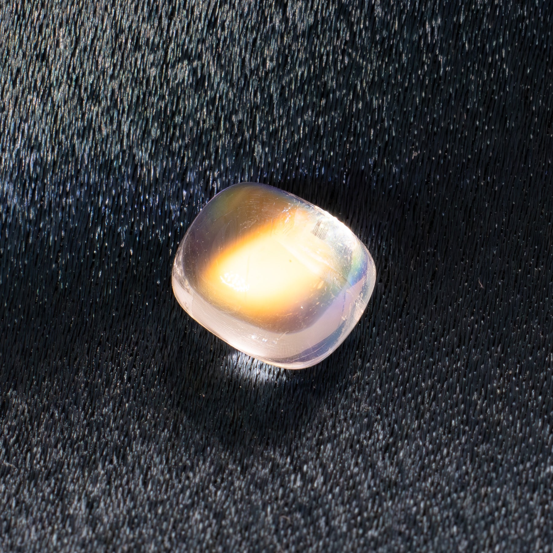 MNST003 3.11ct elongated cushion moonstone