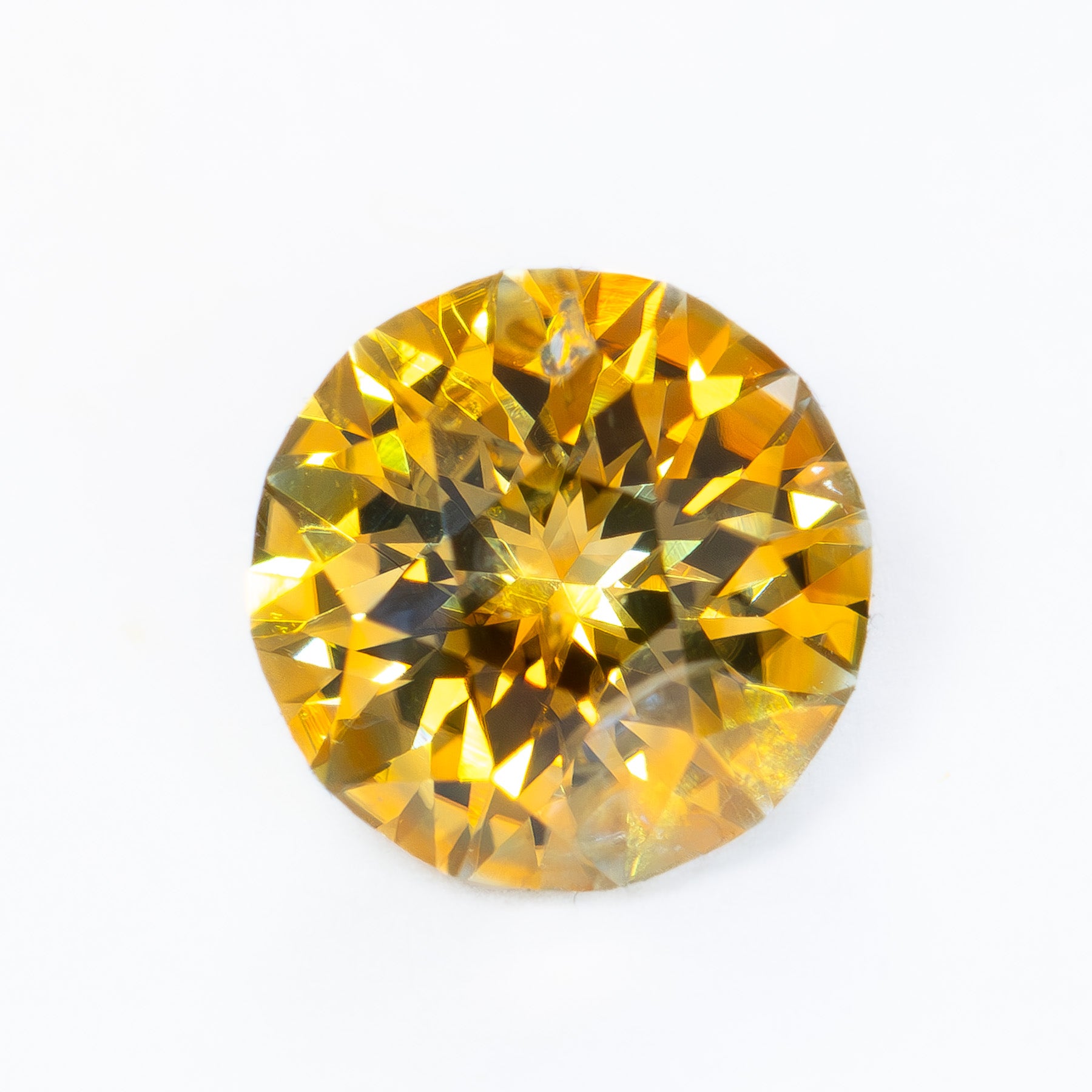 MS0136 orange round montana sapphire
