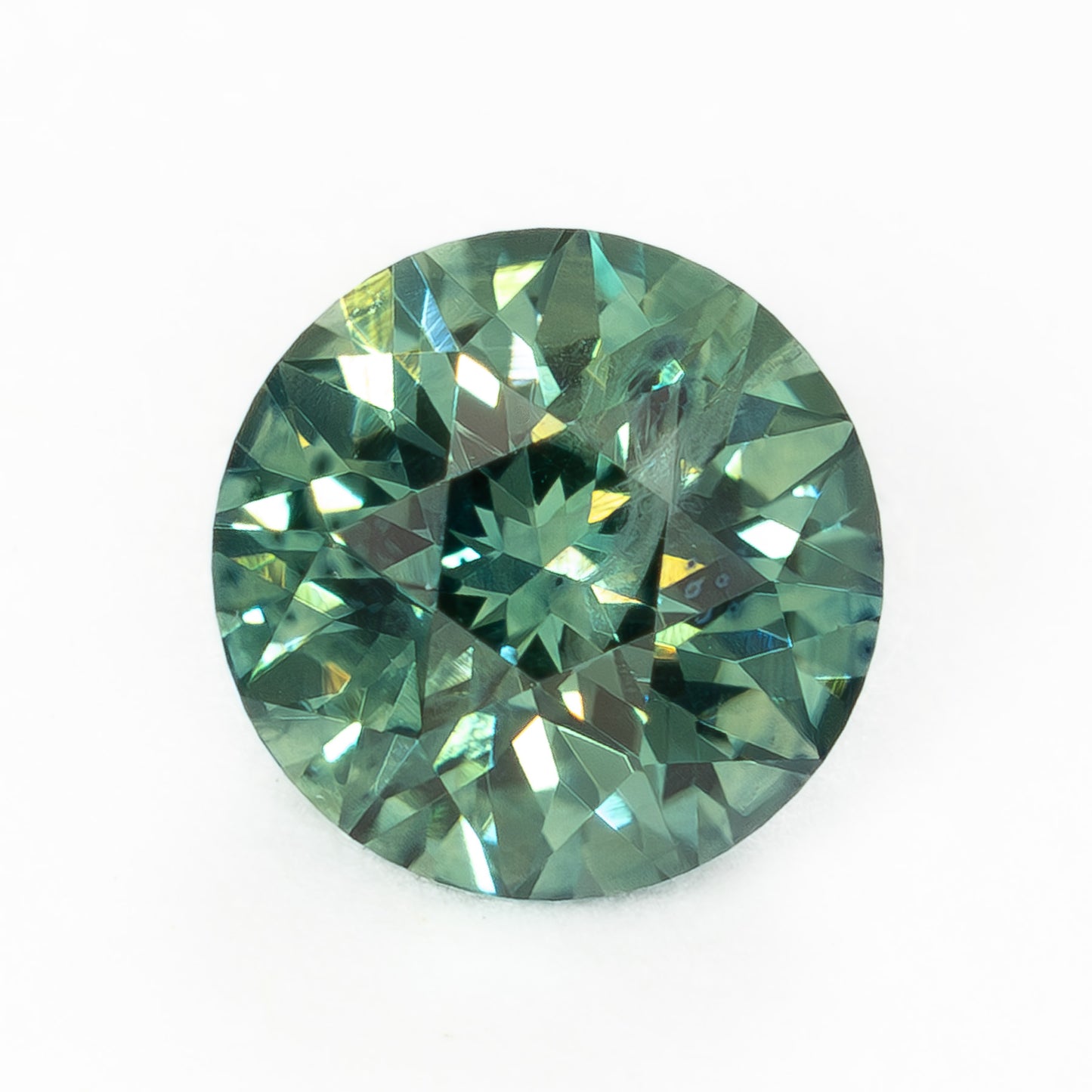 MS0141 1.05ct blue-green color shift stormlight round montana sapphire