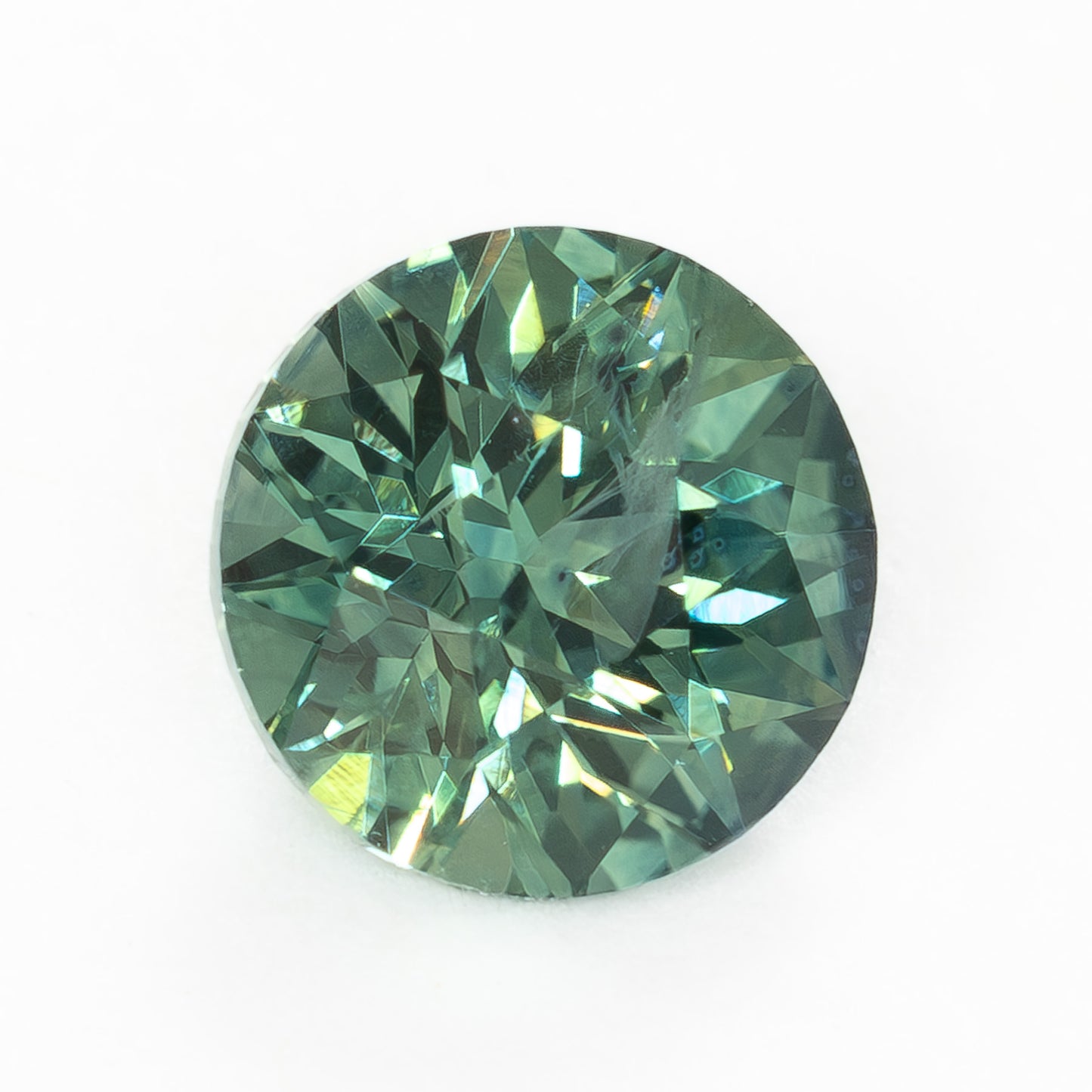 MS0141 1.05ct blue-green color shift stormlight round montana sapphire