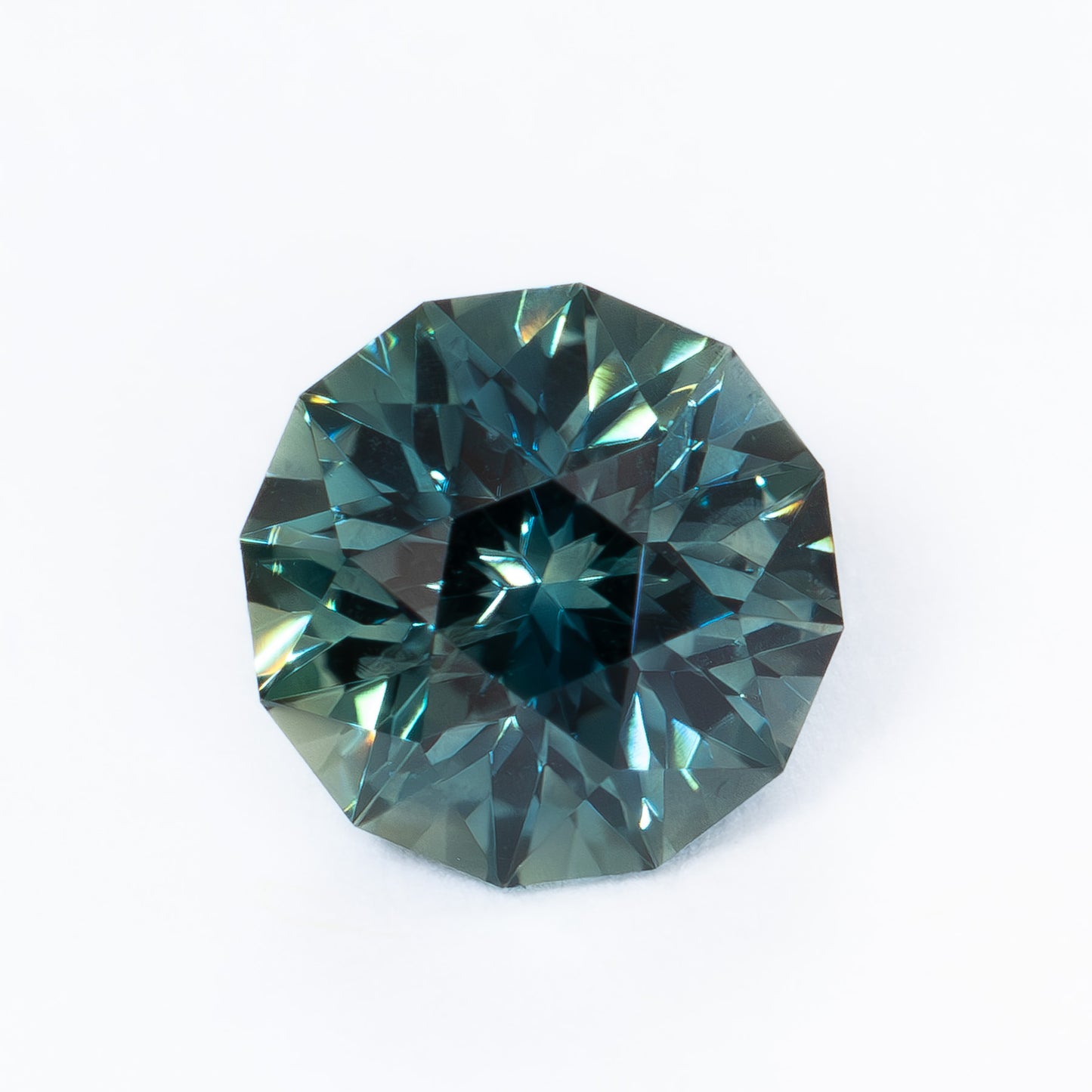 MS0144 blue-green round montana sapphire