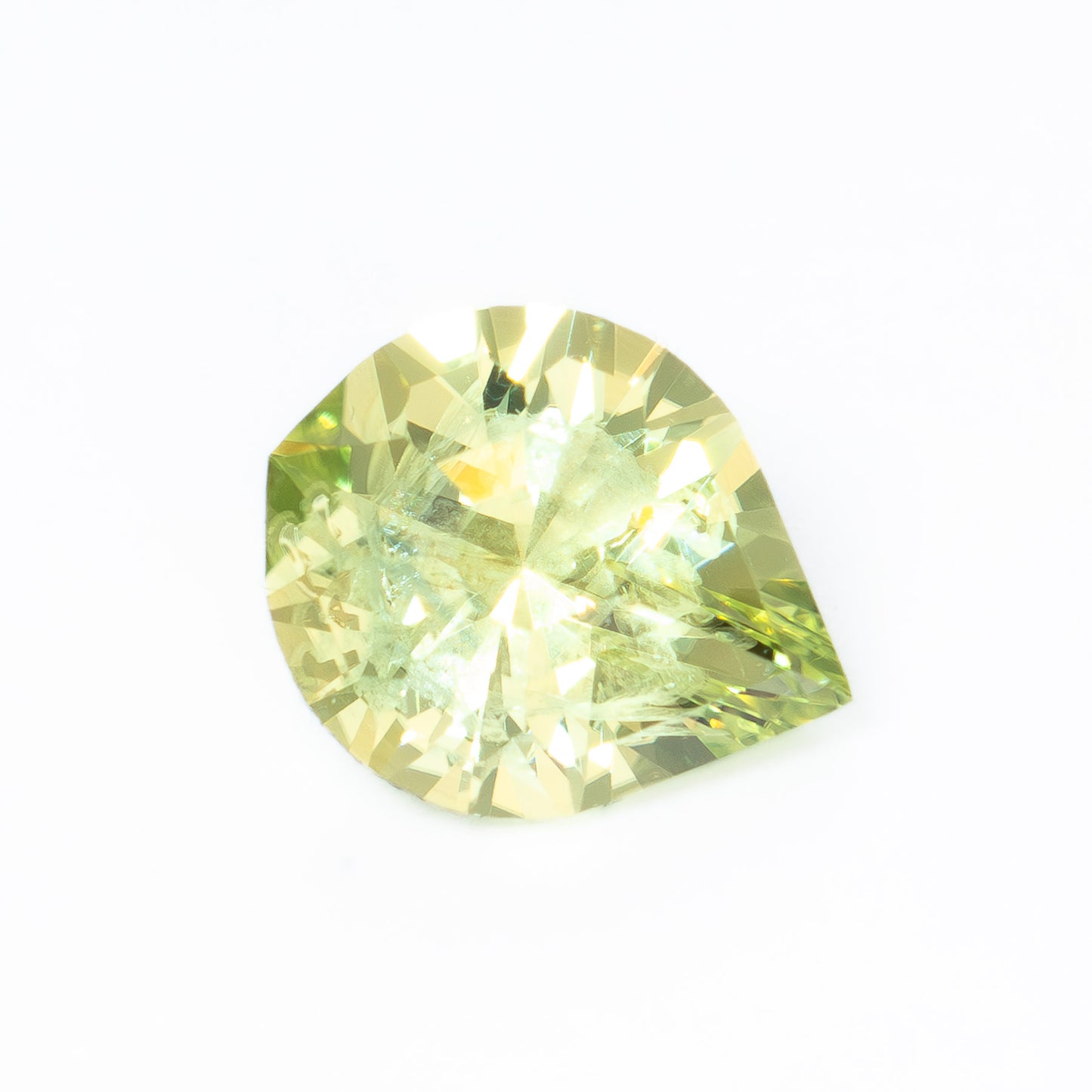 MS0152 yellow-green pear montana sapphire