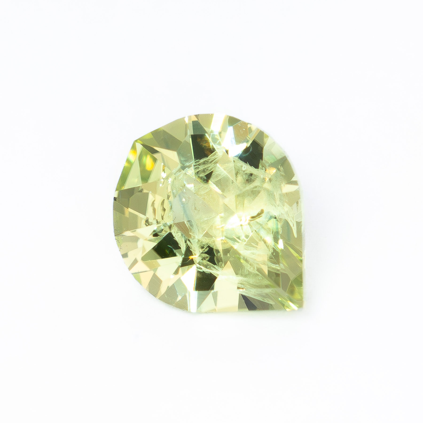 MS0152 yellow-green pear montana sapphire