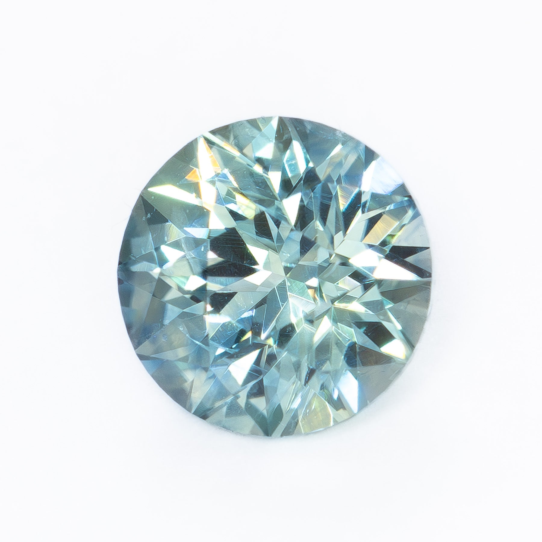 MS0156 light blue round montana sapphire