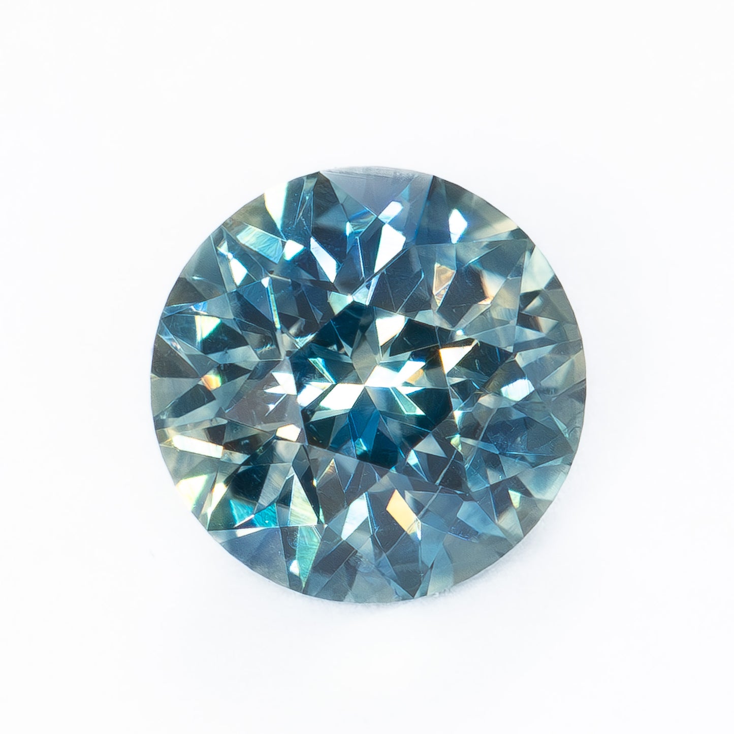 MS0162 bi-color blue white round montana sapphire
