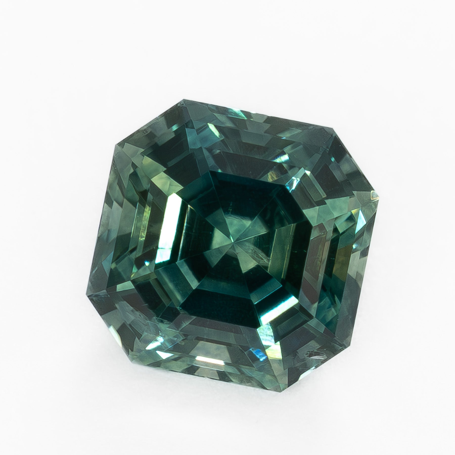 MS0170 1.65ct blue green color changing montana sapphire asscher cut