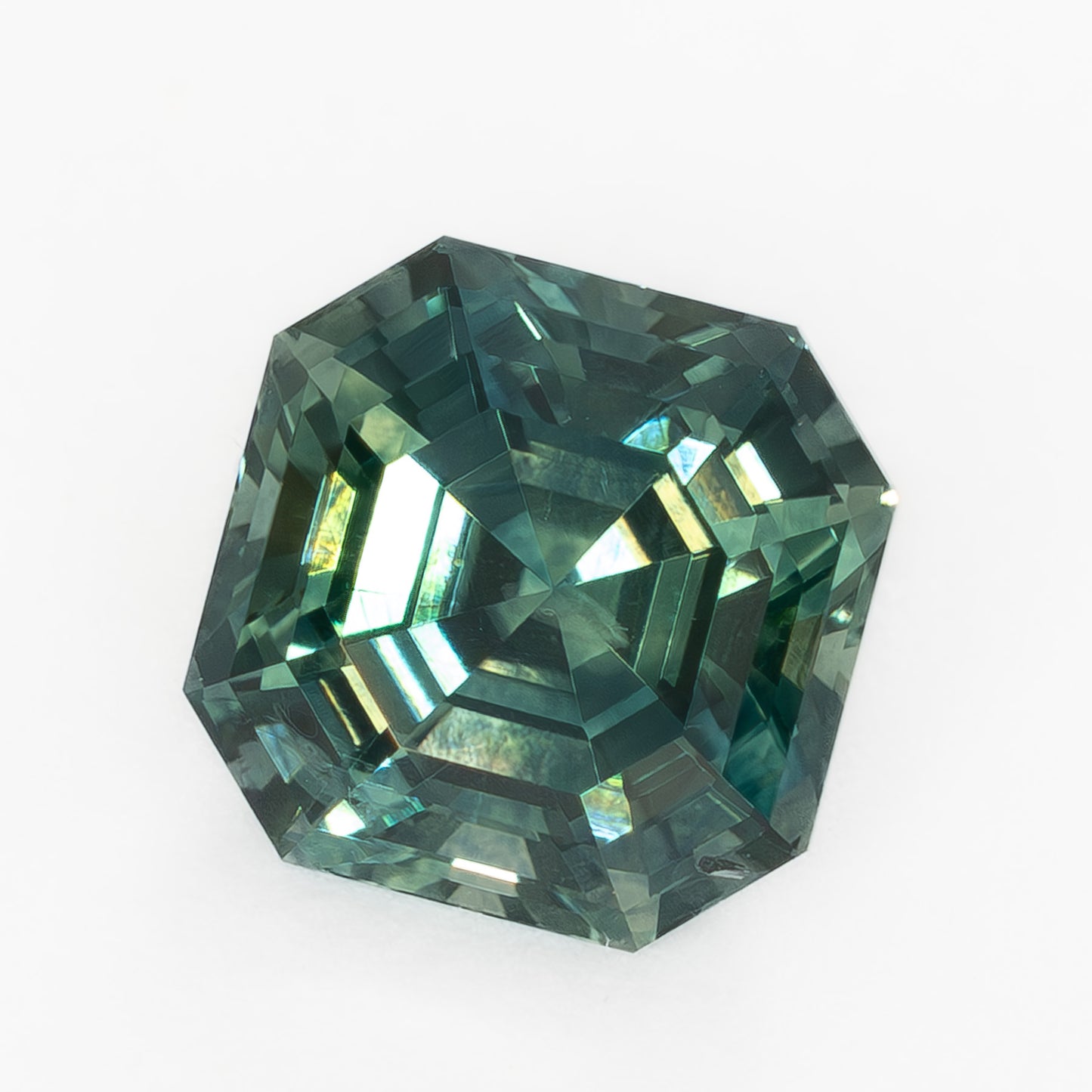 MS0170 1.65ct blue green color changing montana sapphire asscher cut