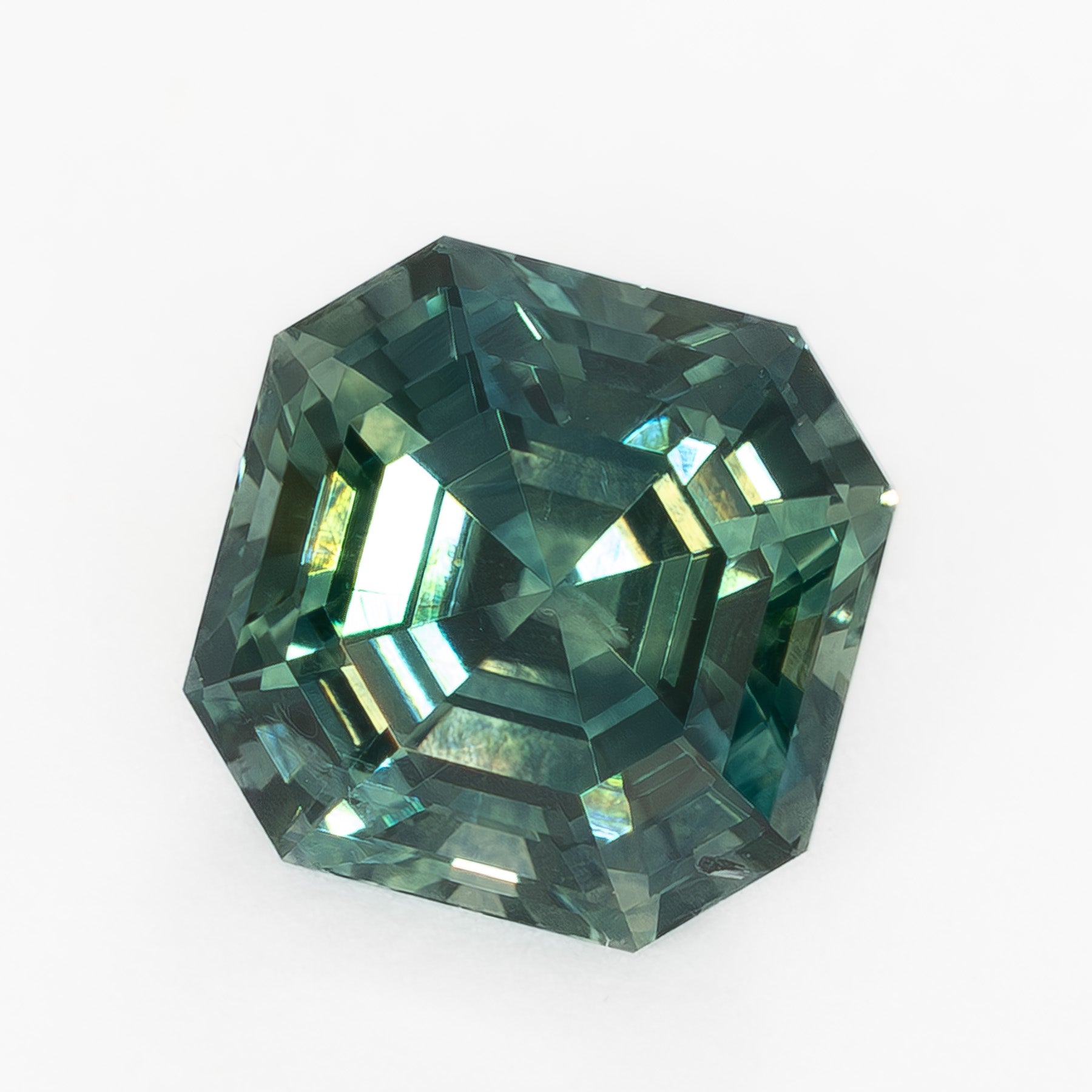 MS0170 1.65ct blue green color changing montana sapphire asscher cut