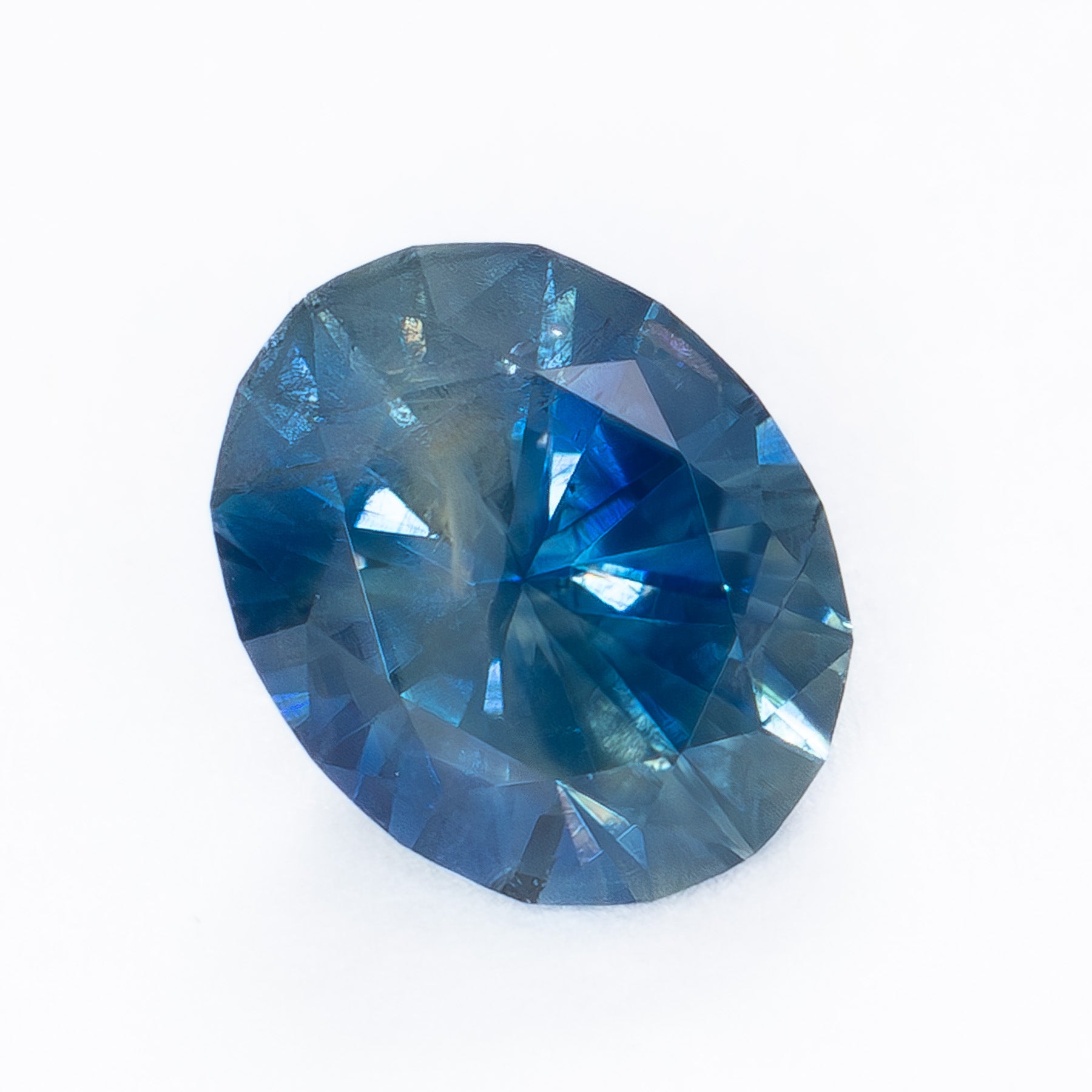 MS0175 blue oval montana sapphire