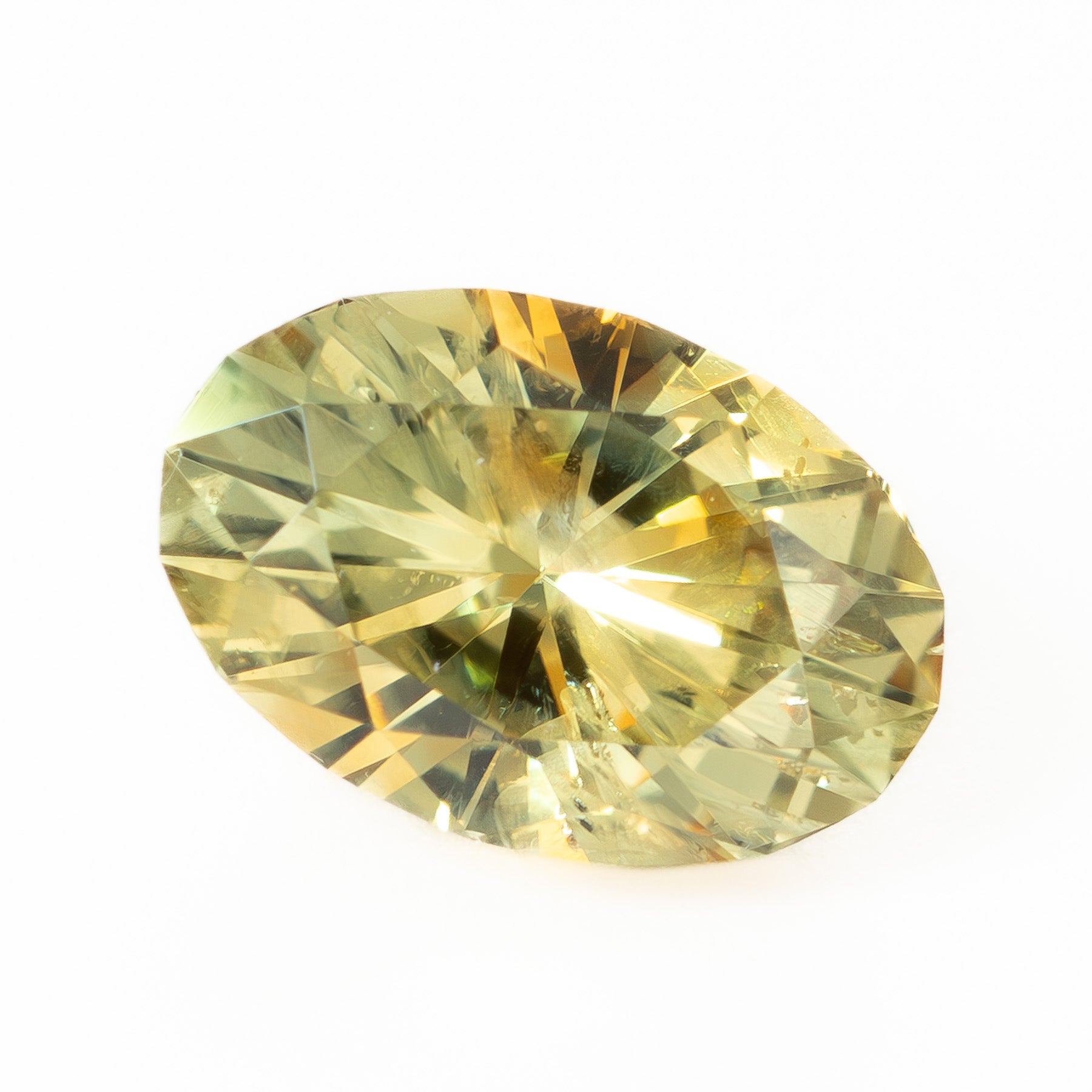 MS0176 1.33ct light orange oval montana sapphire
