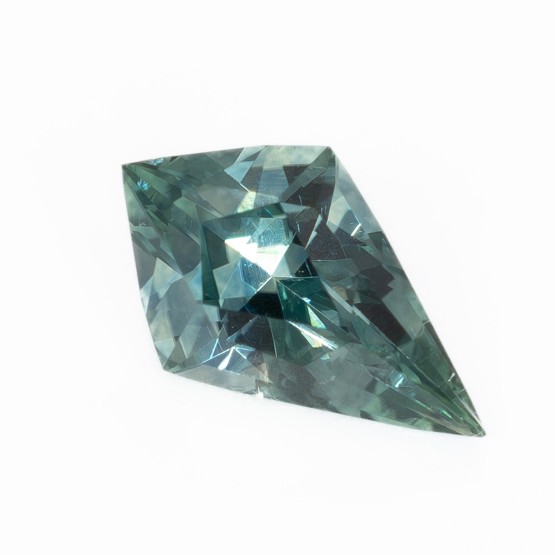 MS0193 0.51ct blue kite cut montana sapphire