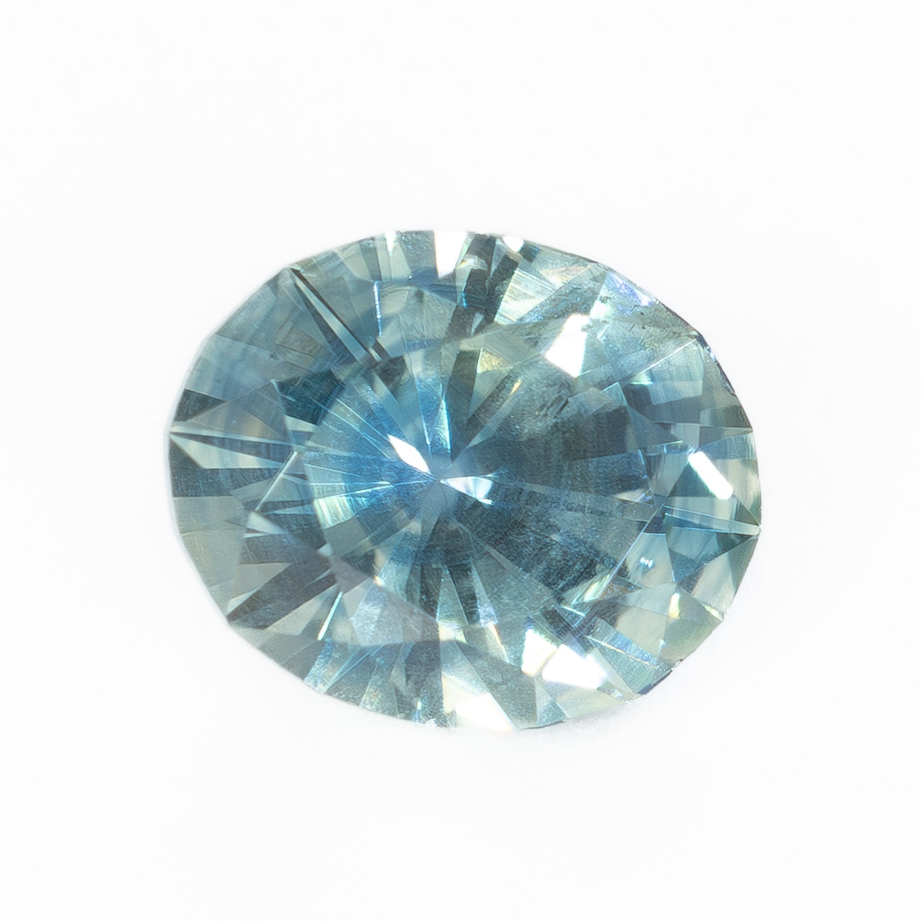 MS0194 0.77ct light blue oval montana sapphire