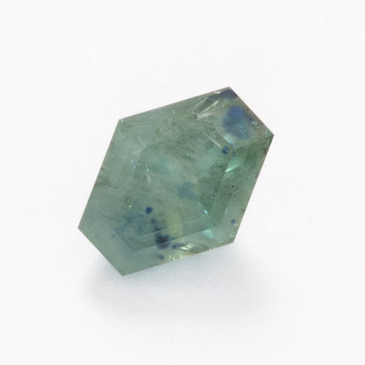 MS0219 light green elongated hex montana sapphire