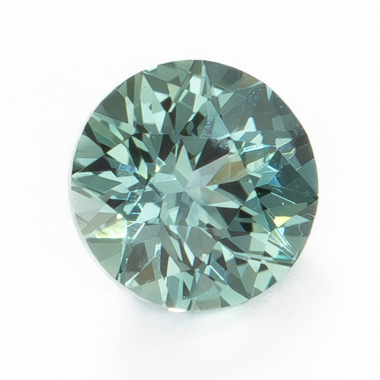 MS0242 light blue-green round montana sapphire