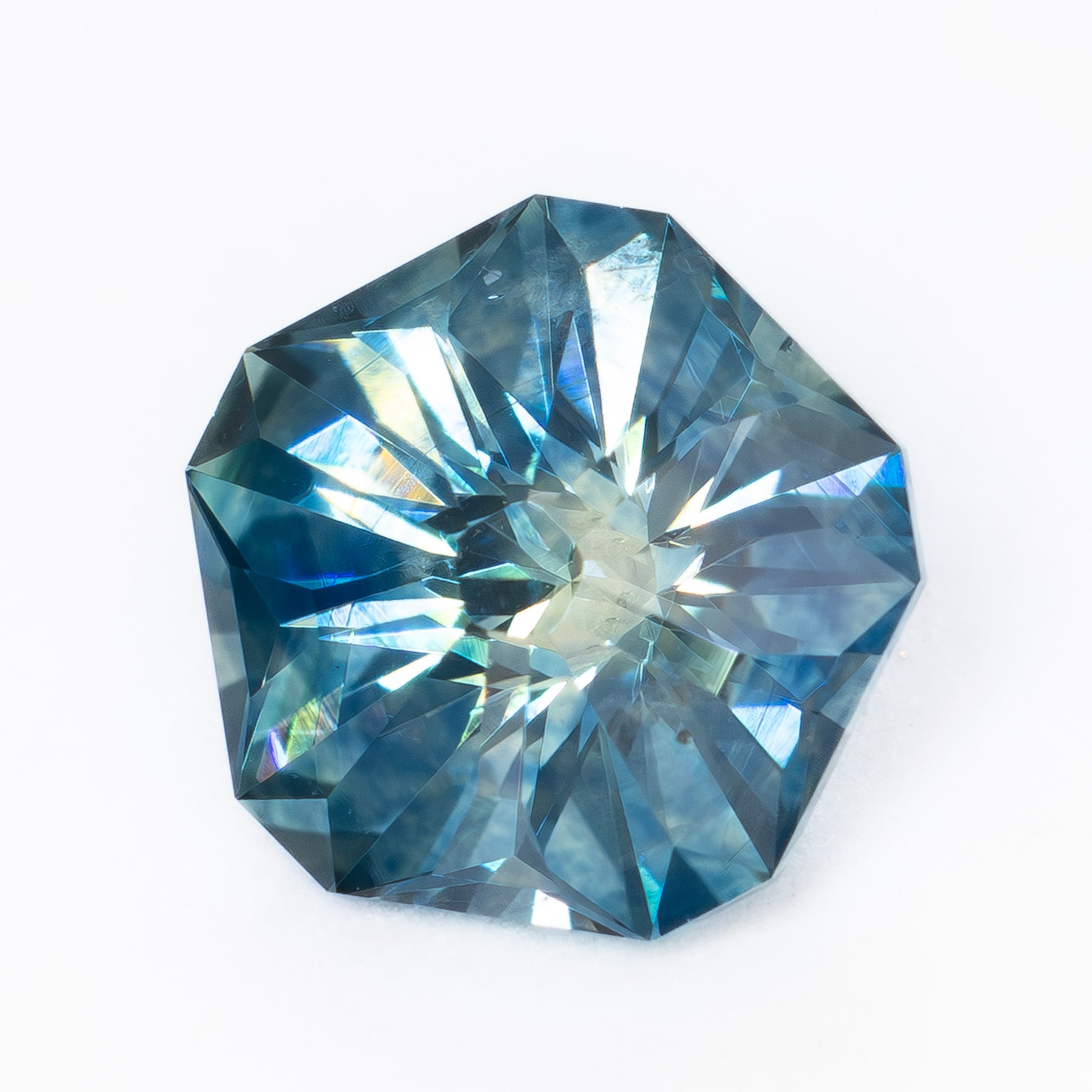 MS0252 bi-color blue yellow hanami pentagon montana sapphire