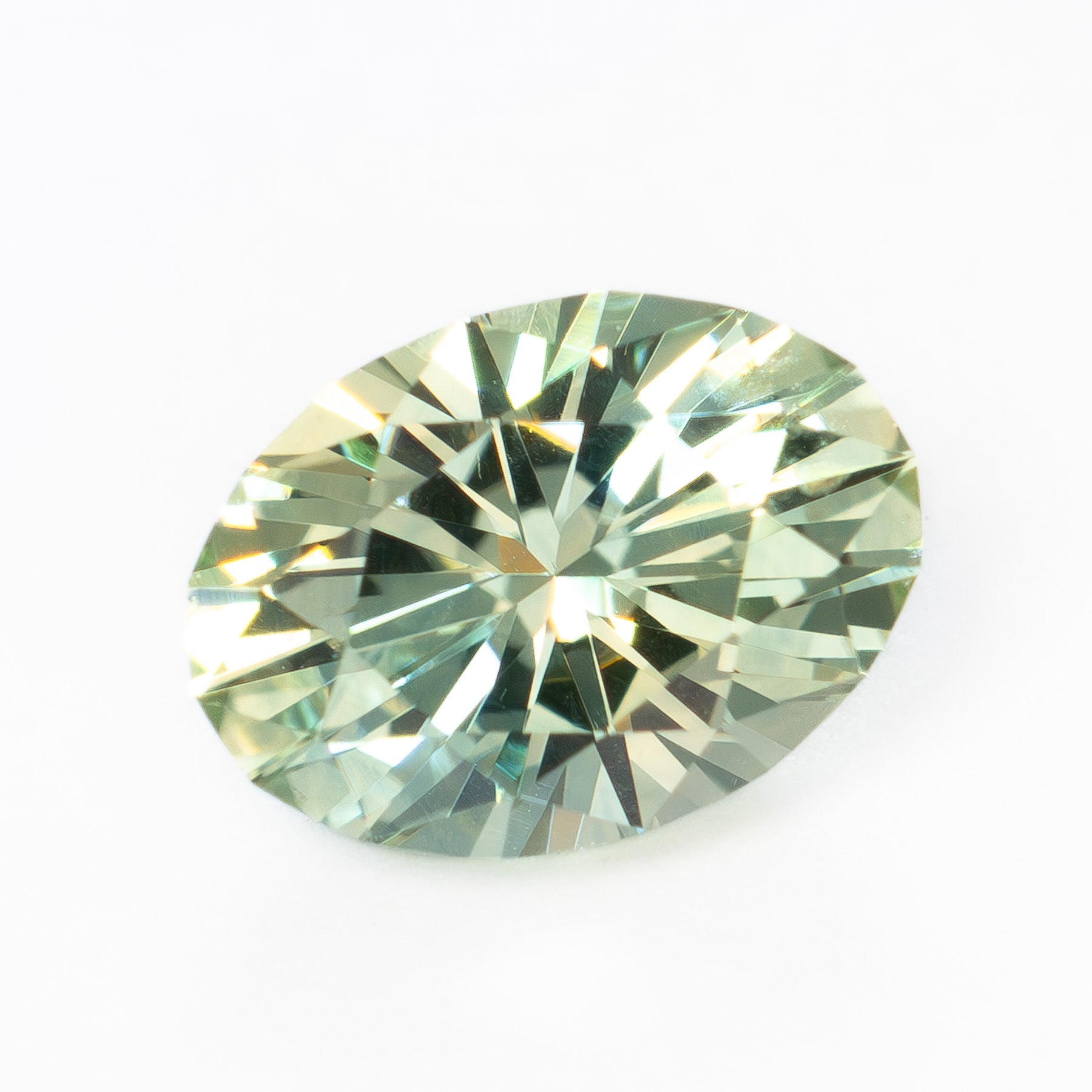MS0254 yellow-green oval montana sapphire