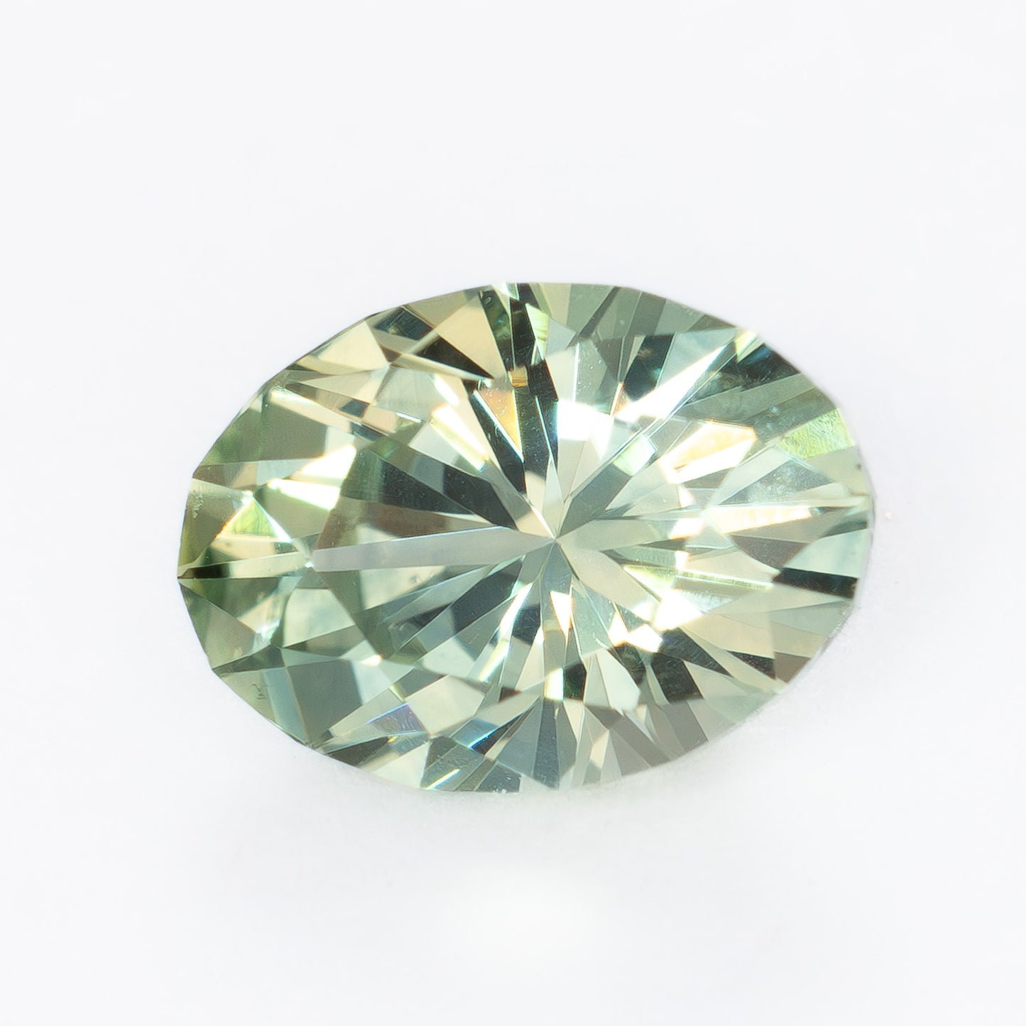 MS0254 yellow-green oval montana sapphire