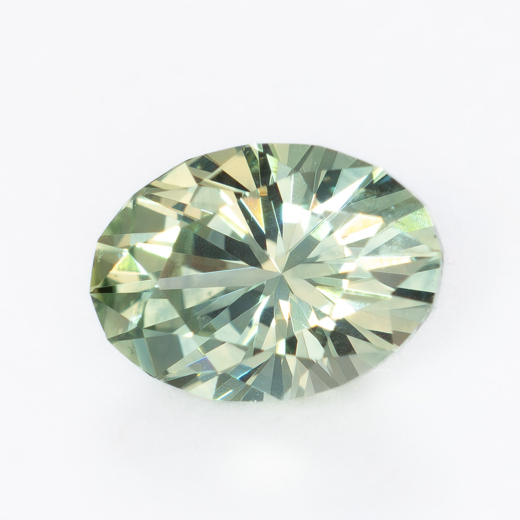 MS0254 yellow-green oval montana sapphire