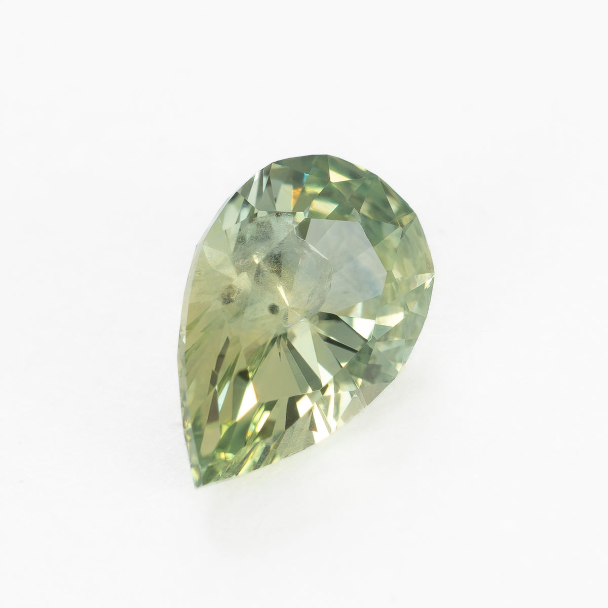 MS0264 0.82ct light green eden pear montana sapphire