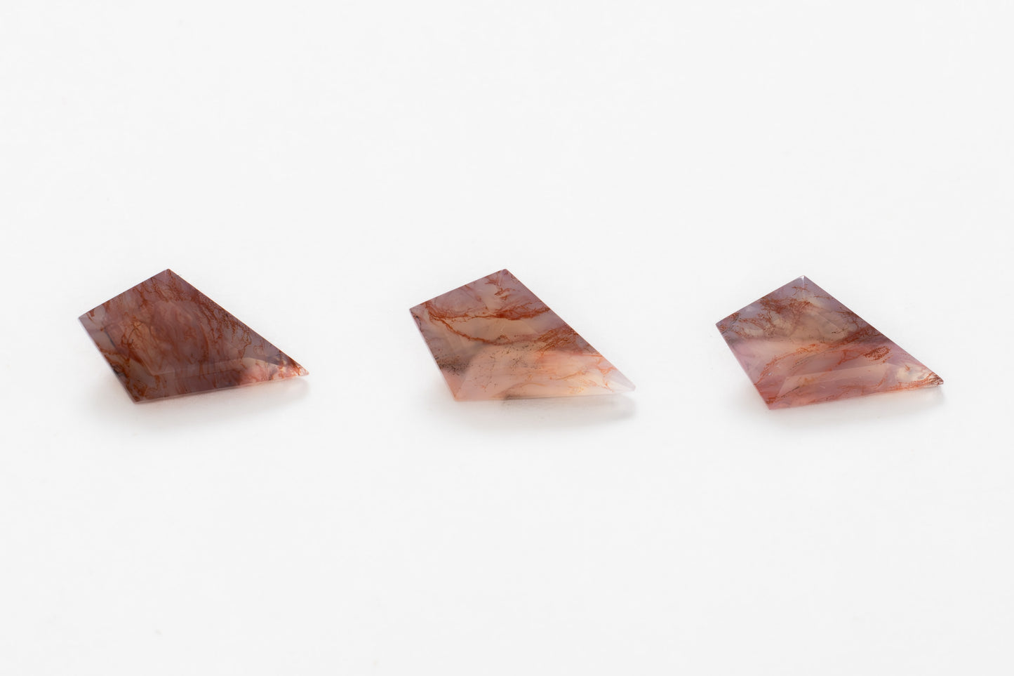 12x7mm Kite Red Moss Agate