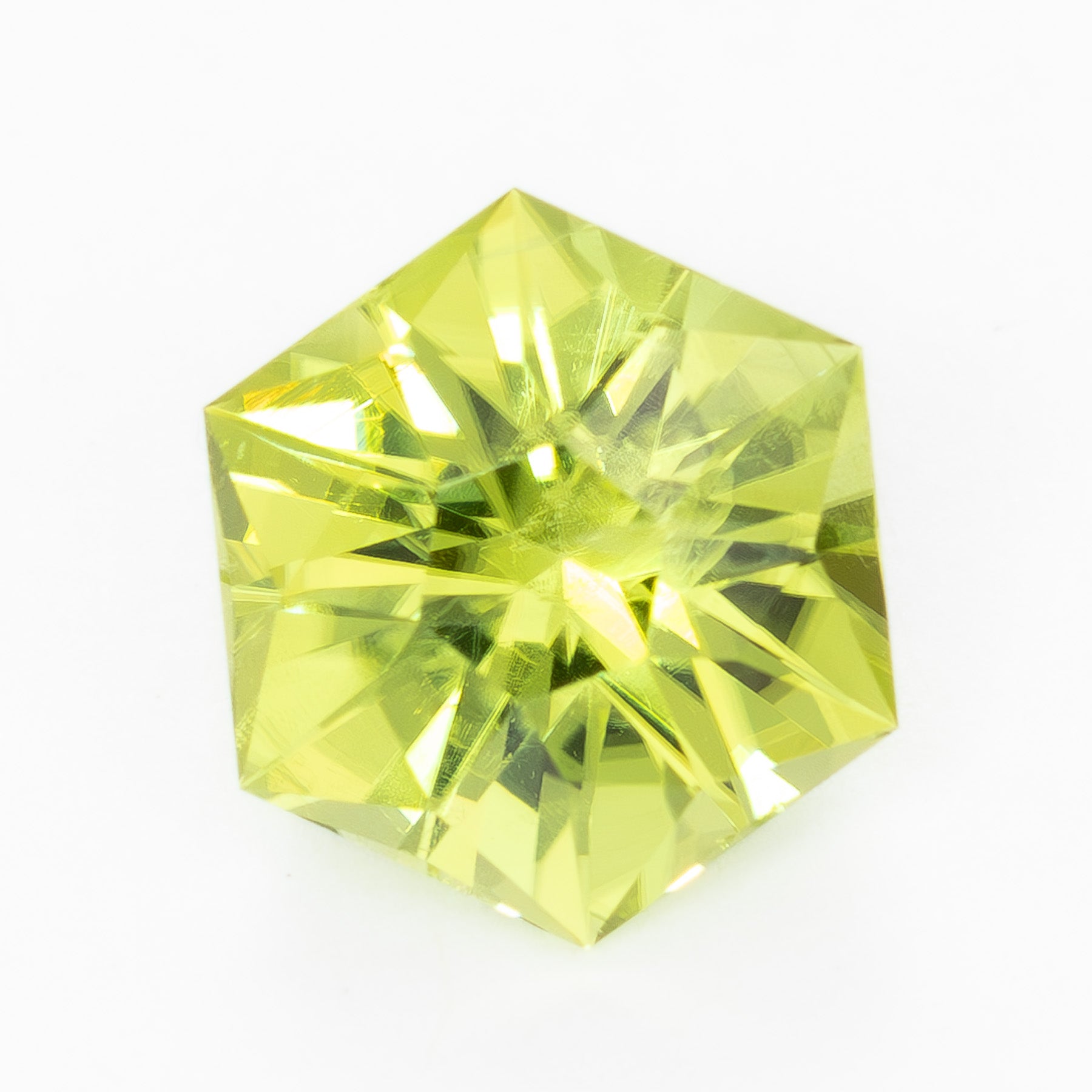 PD0104 1.65ct hex cut peridot