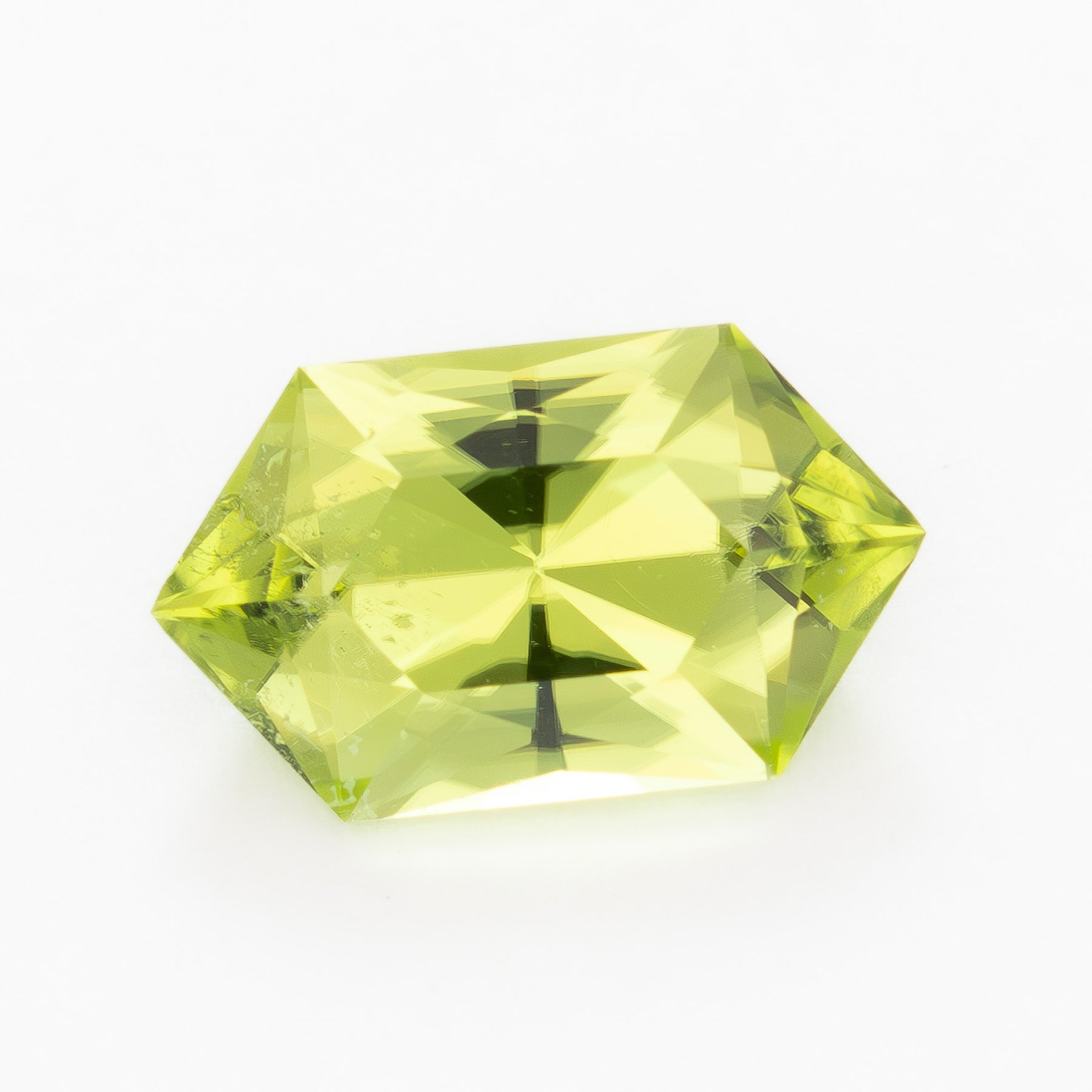 PD0106 1.94ct dutch marquise elongated hex peridot