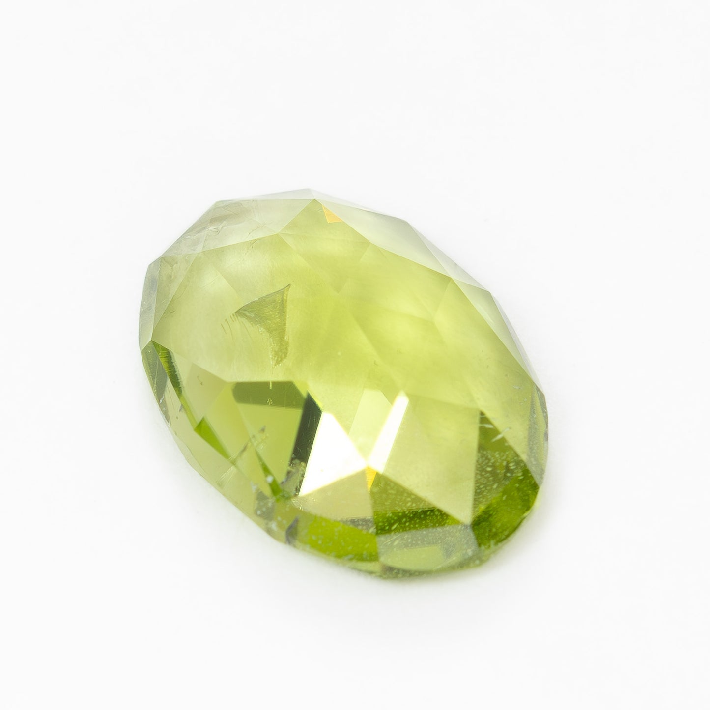 PD0112 3.53ct oval rose cut peridot