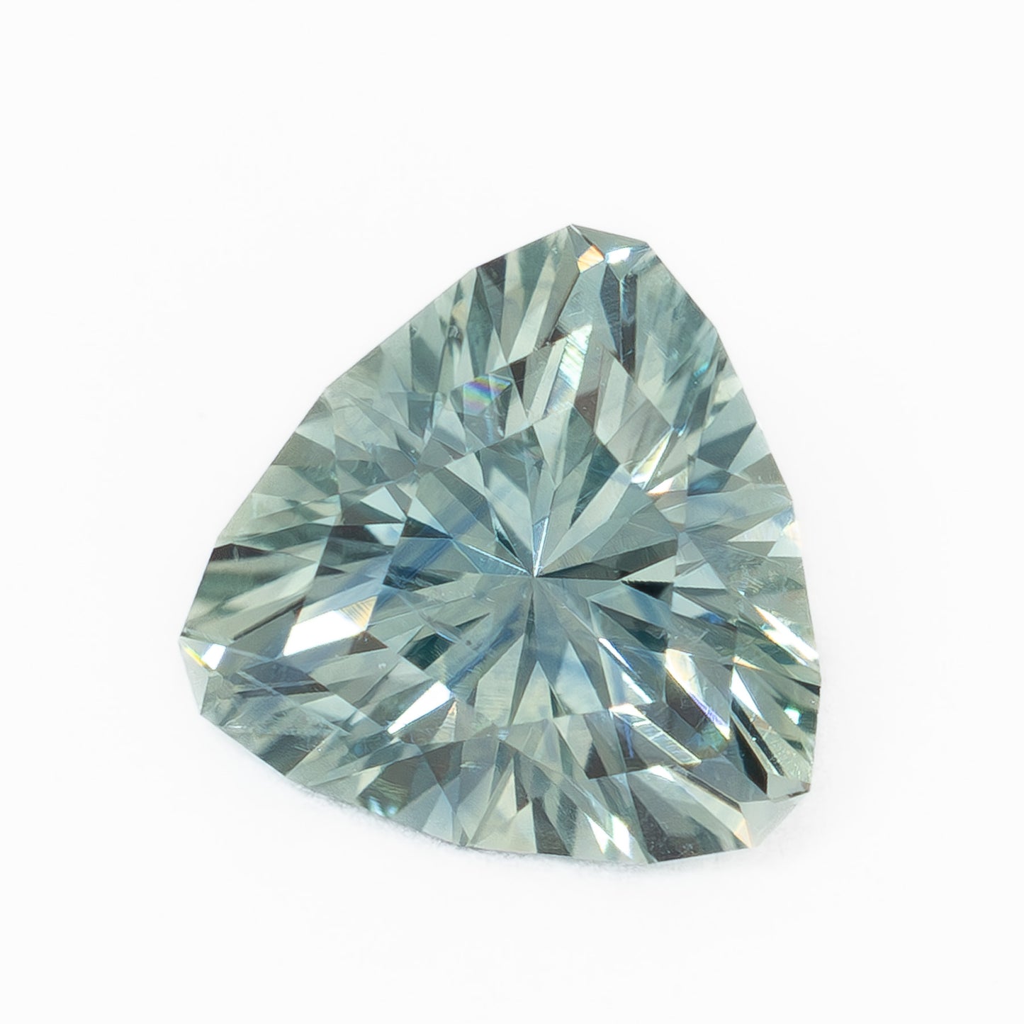 PSH0240 0.92ct light blue trillion montana sapphire