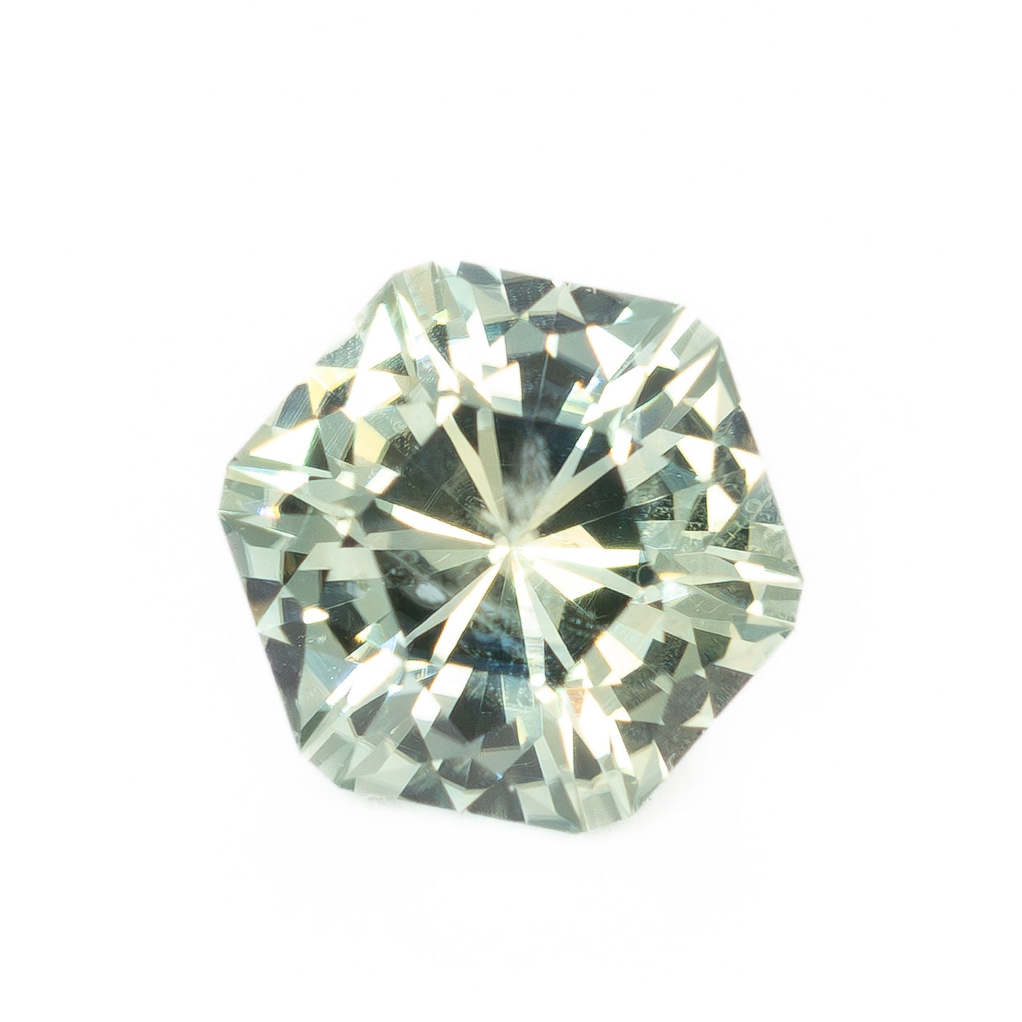 PSH0543 0.93ct light blue hex cut montana sapphire