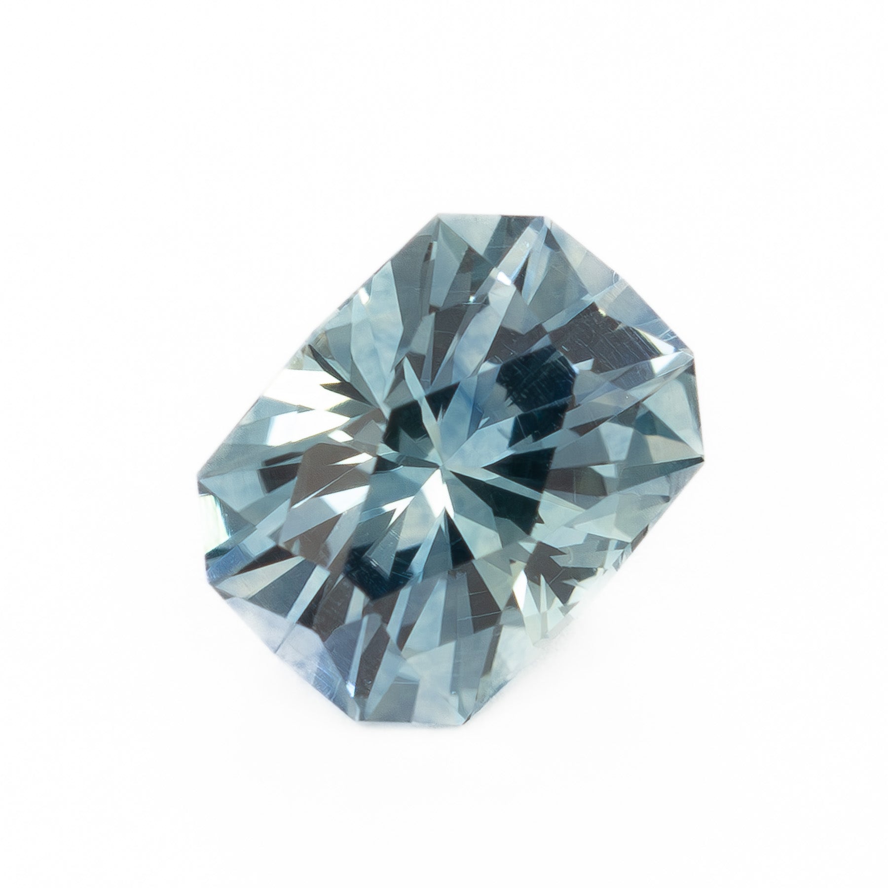 PSH0555 0.94ct light blue radiant cut montana sapphire