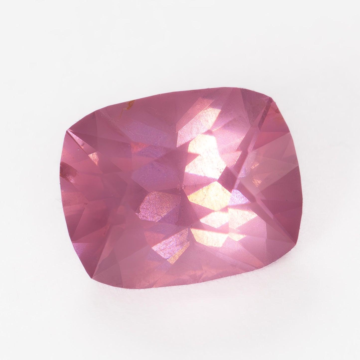 SP0105 1.76ct elongated cushion pink spinel