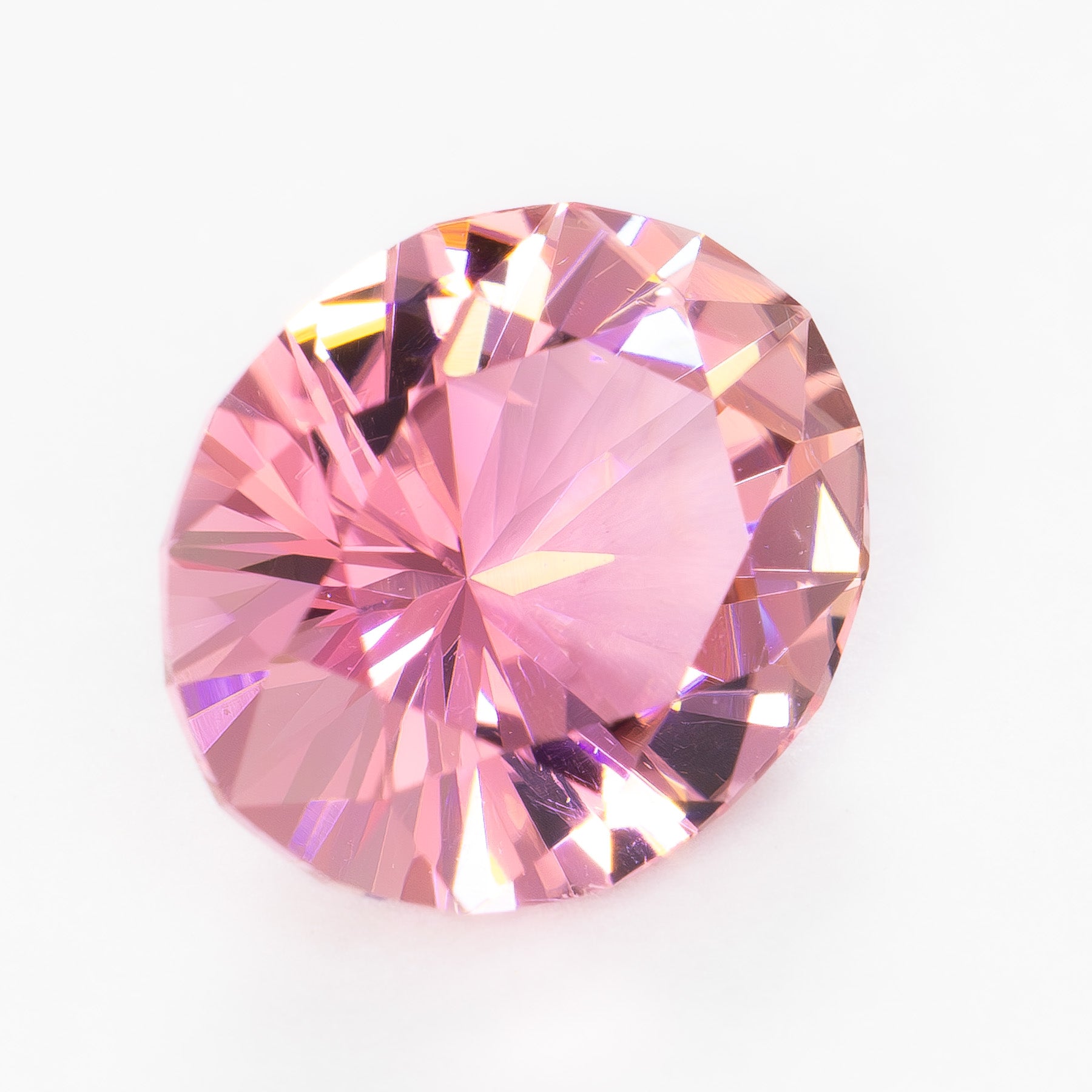TL0122 1.78ct oval cut pink tourmaline
