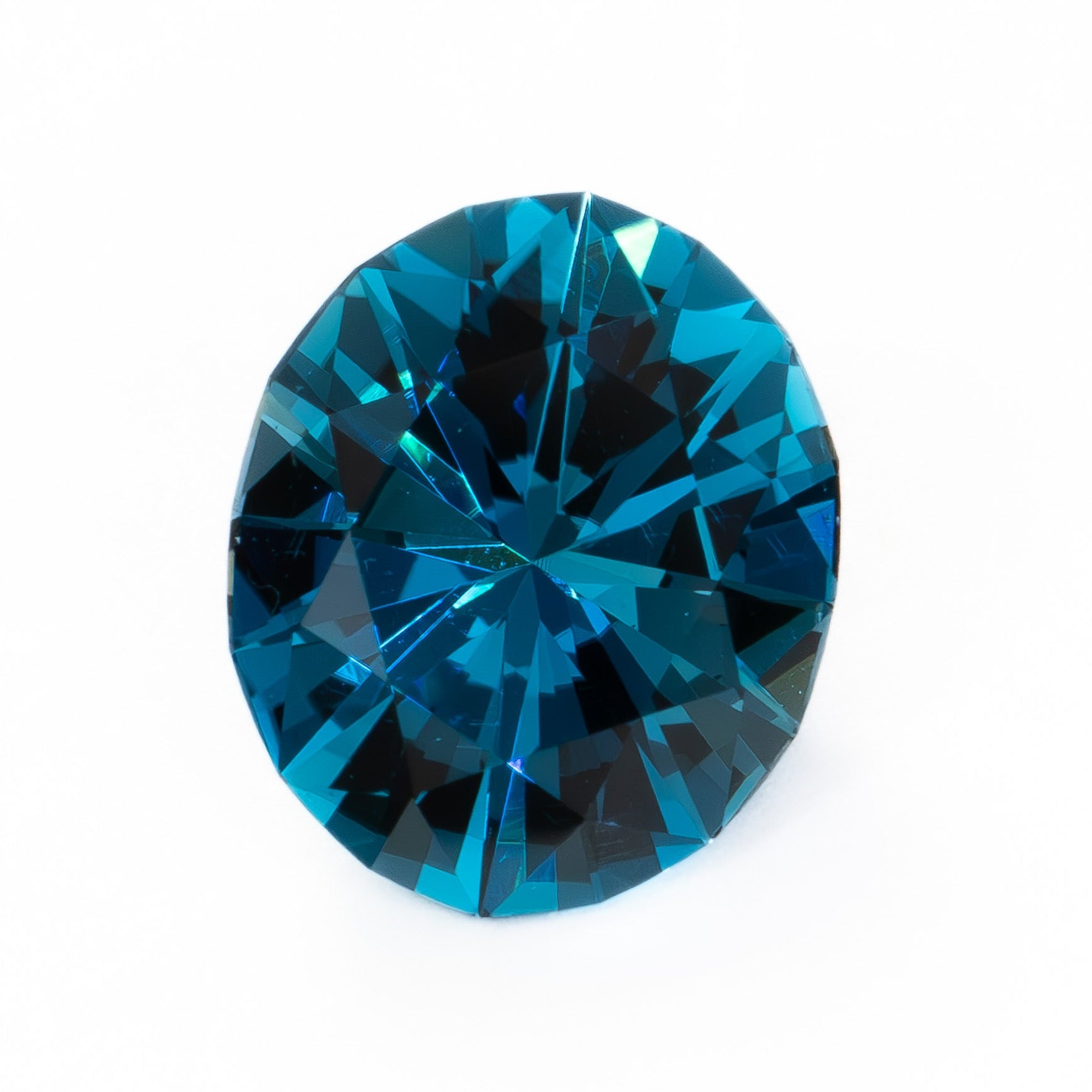 TZ0100 dark swiss blue zircon