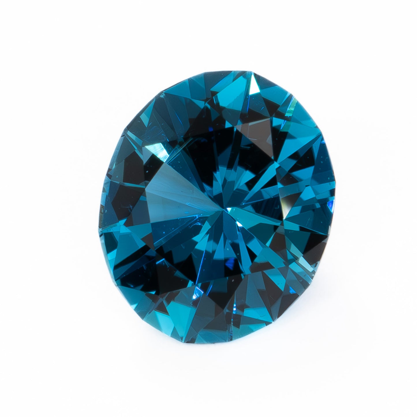 TZ0100 dark swiss blue zircon