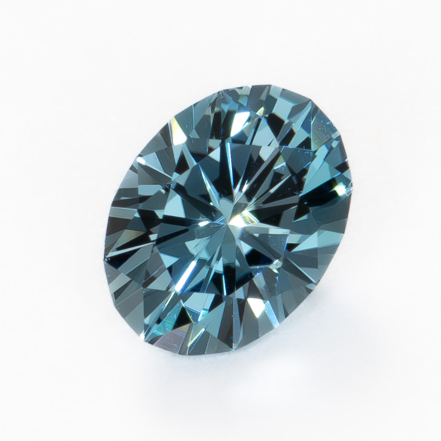TZ0101 light london blue topaz oval