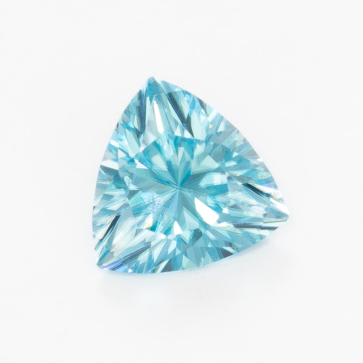 ZR0100 light blue trillion zircon