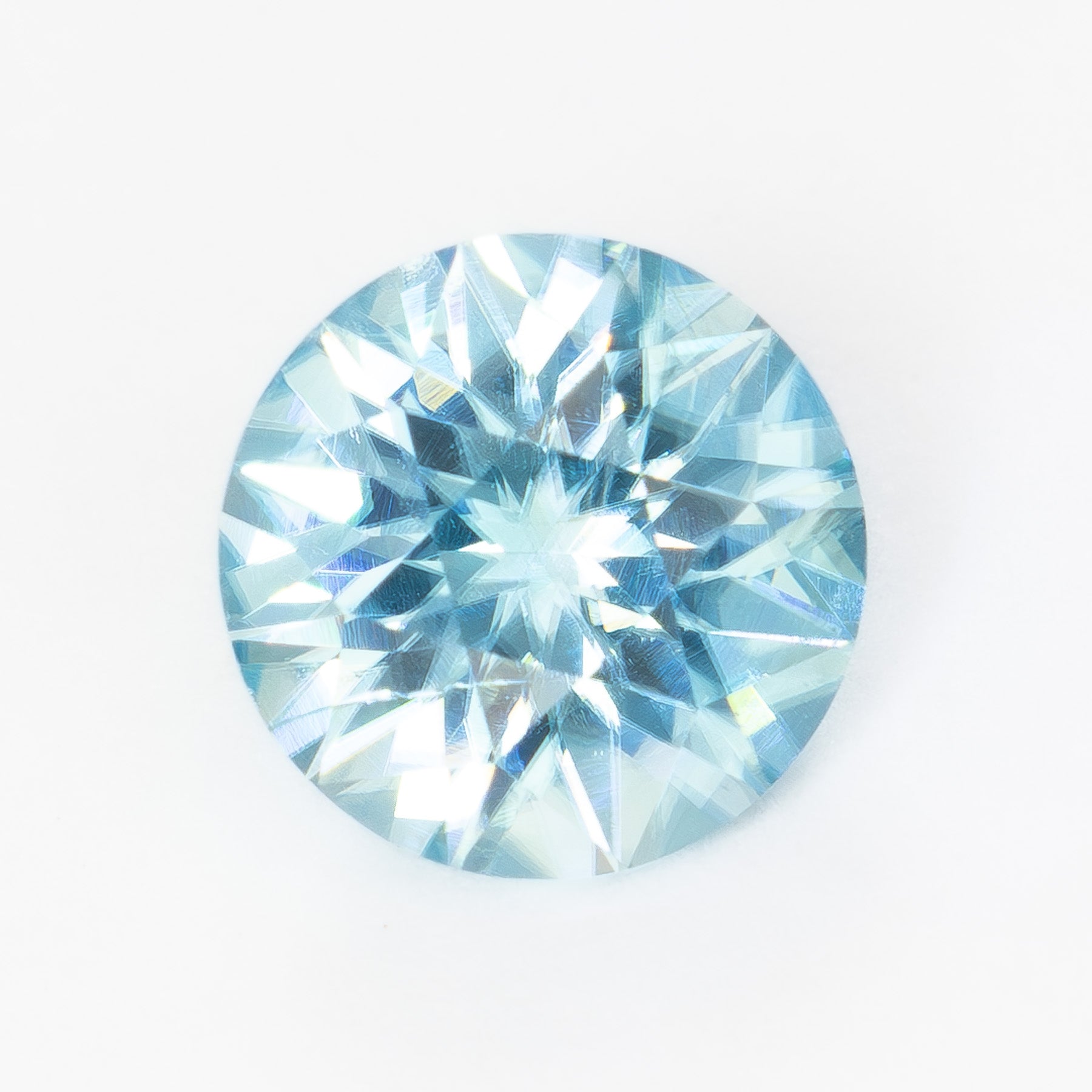 ZR0101 light blue round zircon