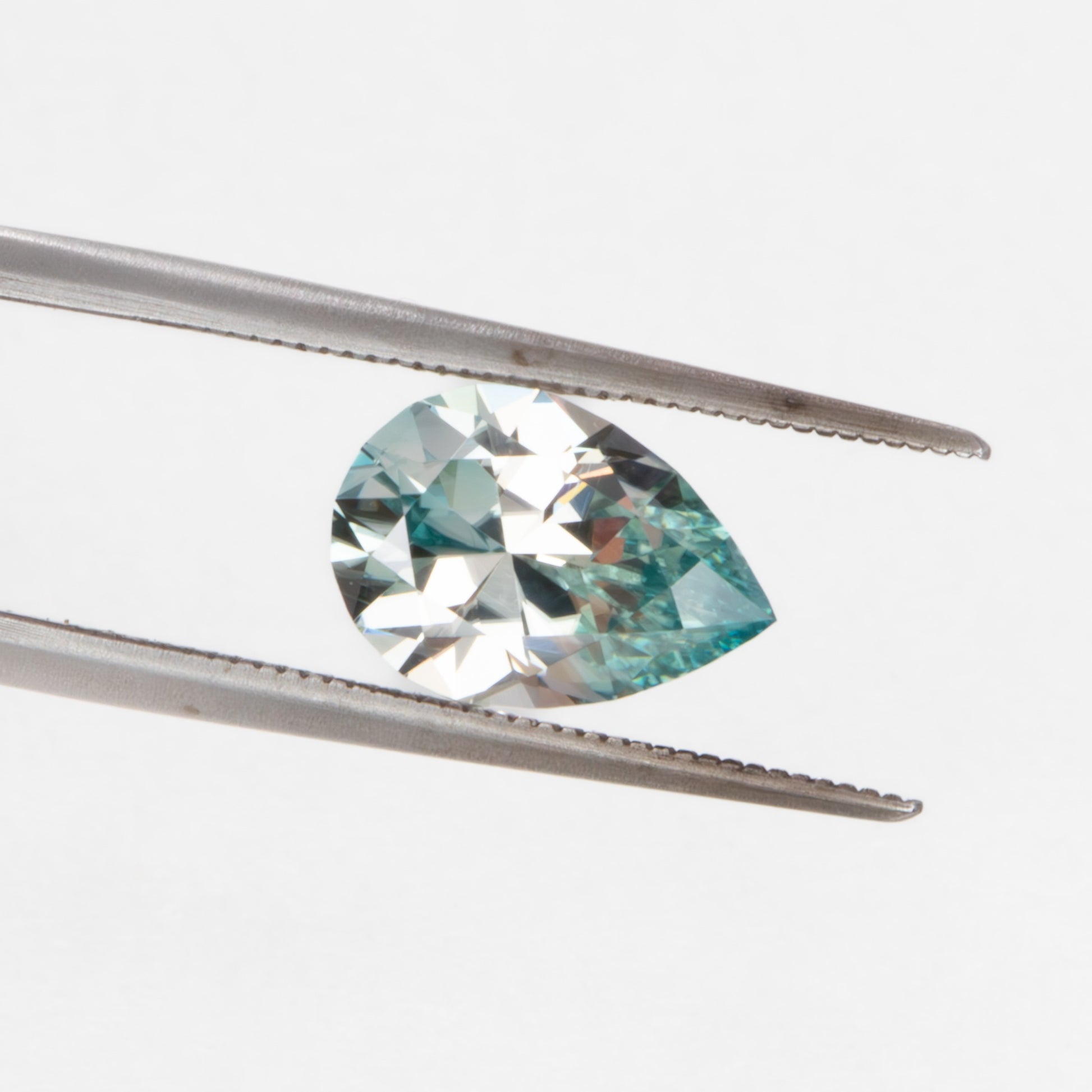 ZR0125 blue green cambodian zircon pear