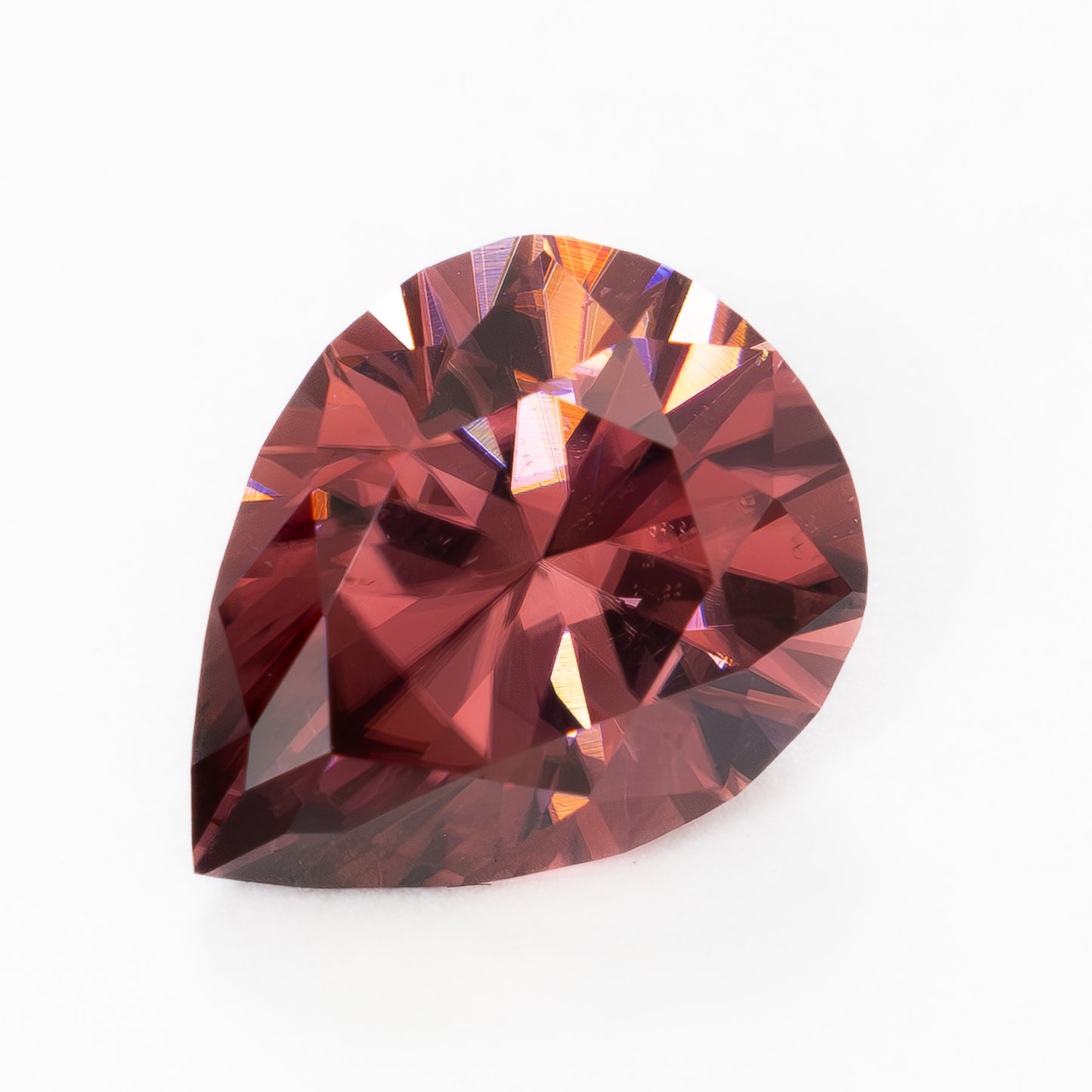 ZR0137 3.38ct dark pink pear cut zircon