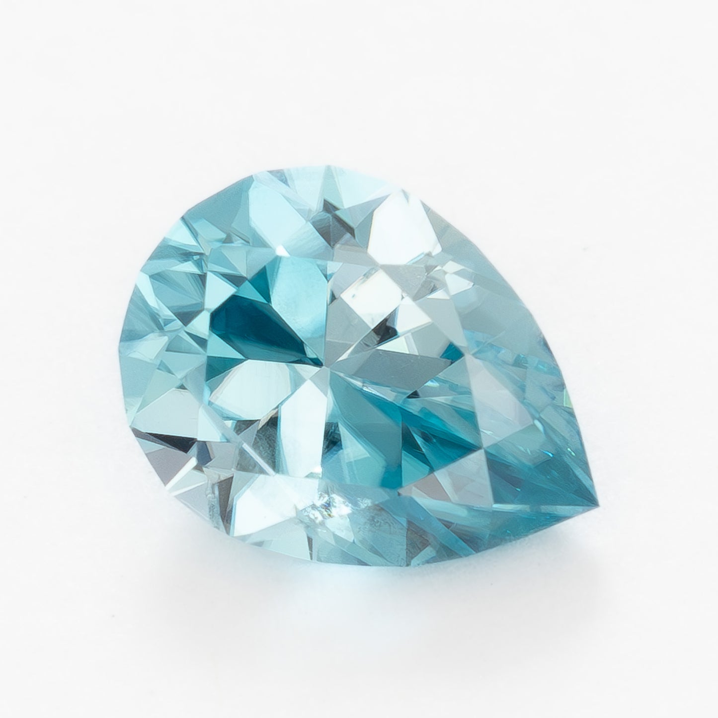 ZR0141 1.83ct blue pear cut zircon