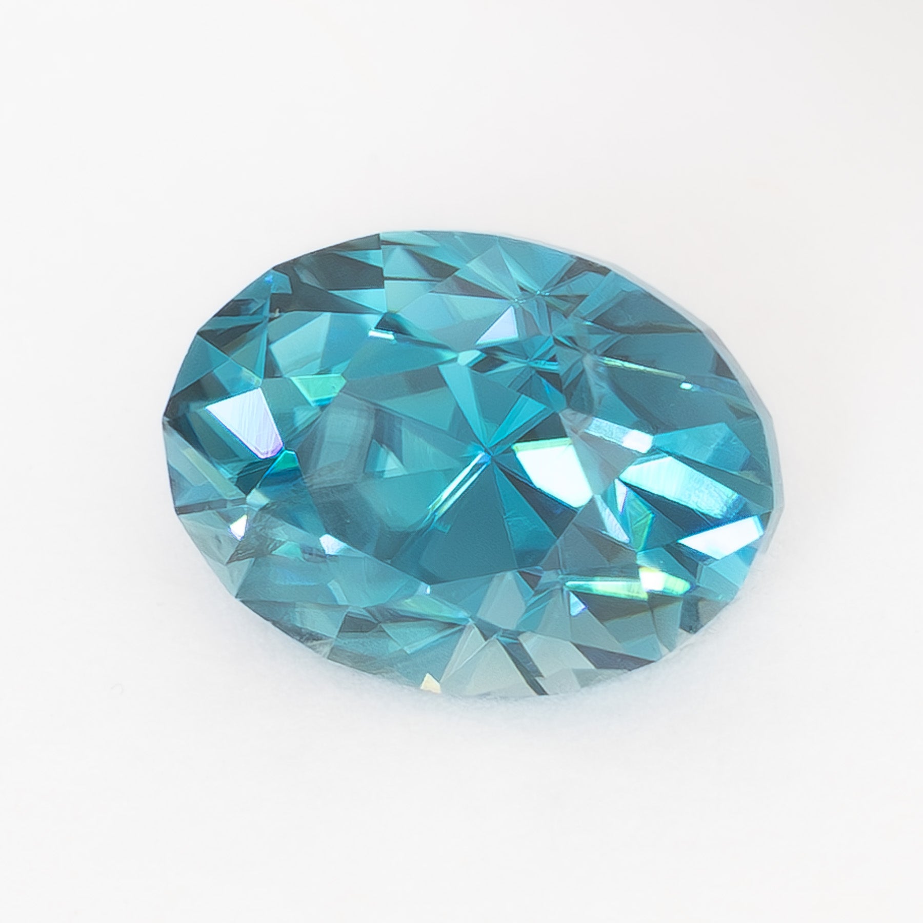 ZR0143 1.56ct blue oval cut zircon