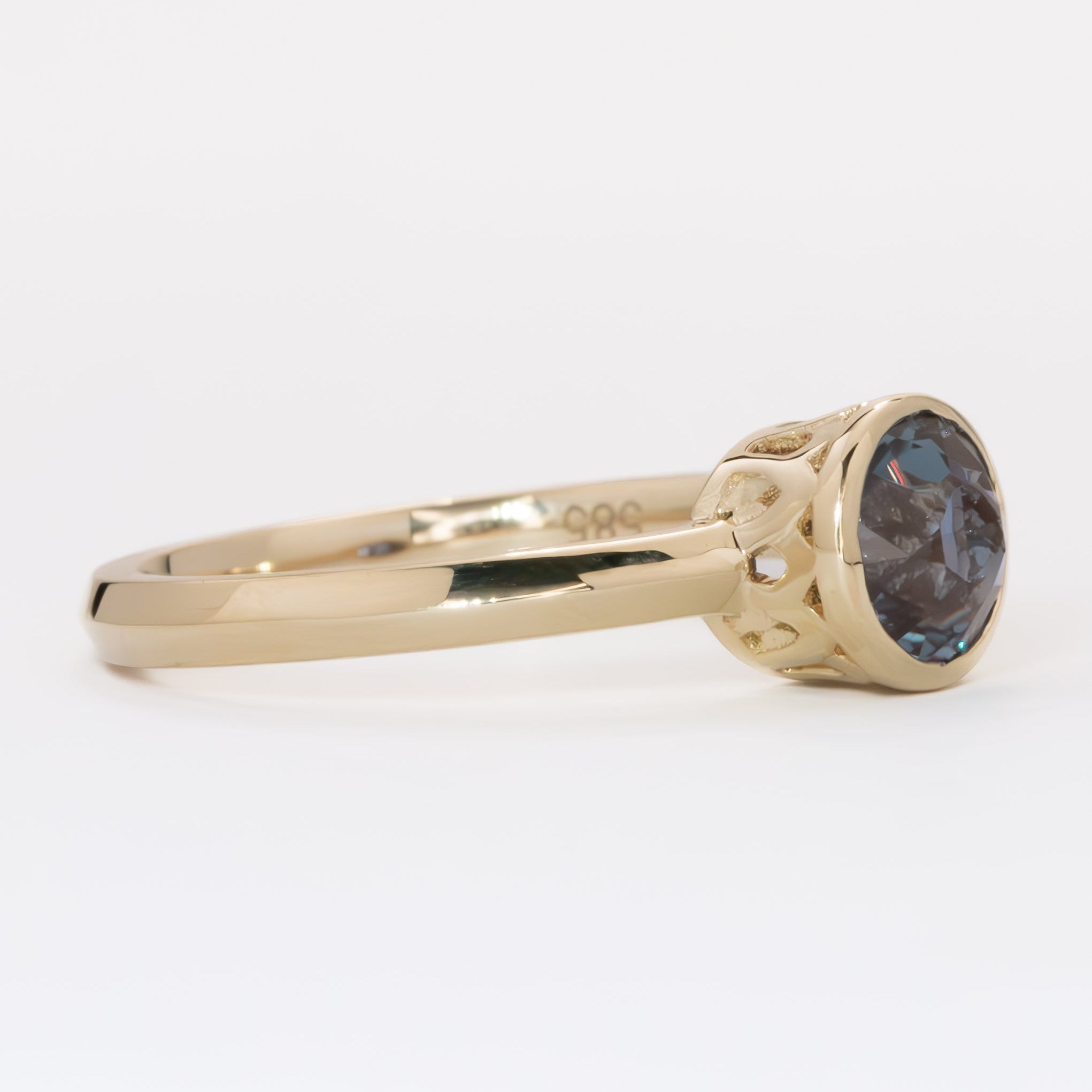Alexandra Ring – Stag & Finch