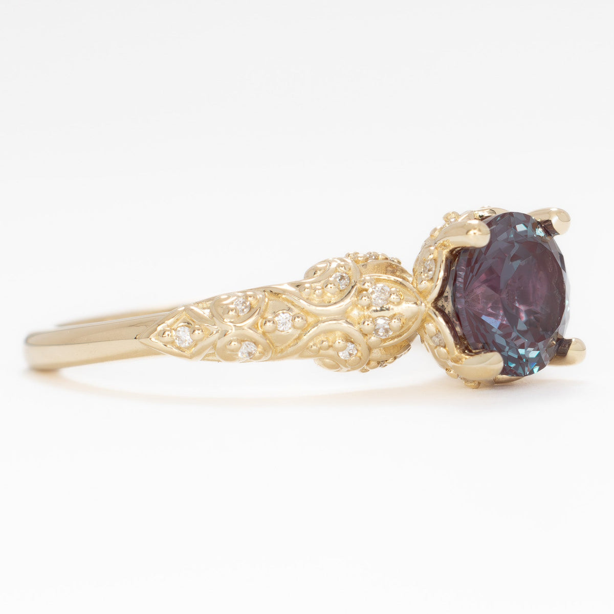arabella engagement ring in yellow gold with round lab alexandrite