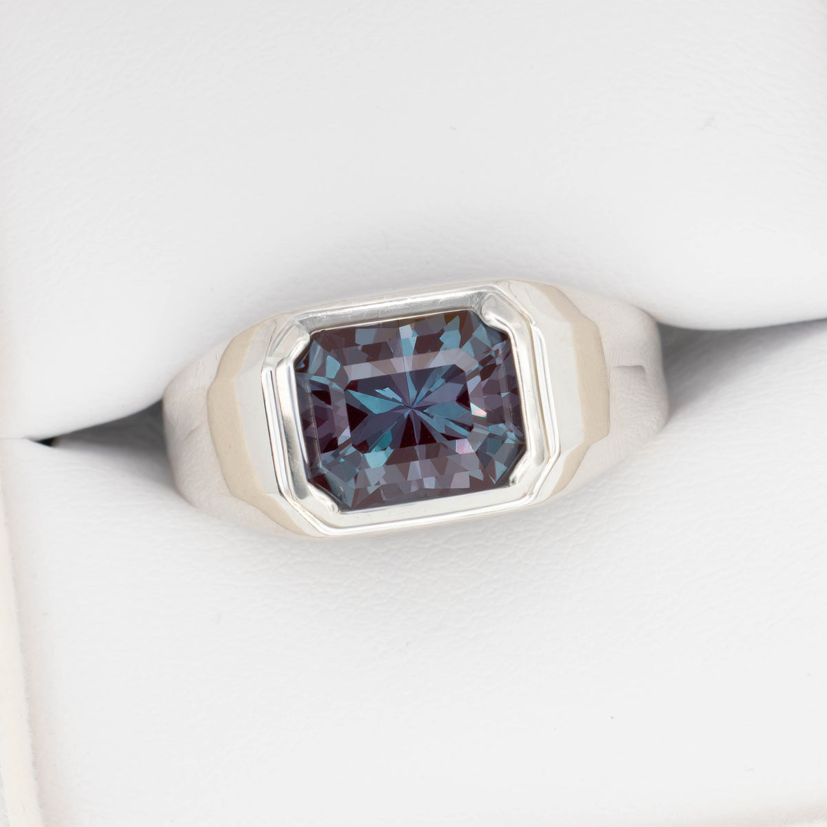 aspyn men's solitaire ring in silver with lab alexandrite radiant