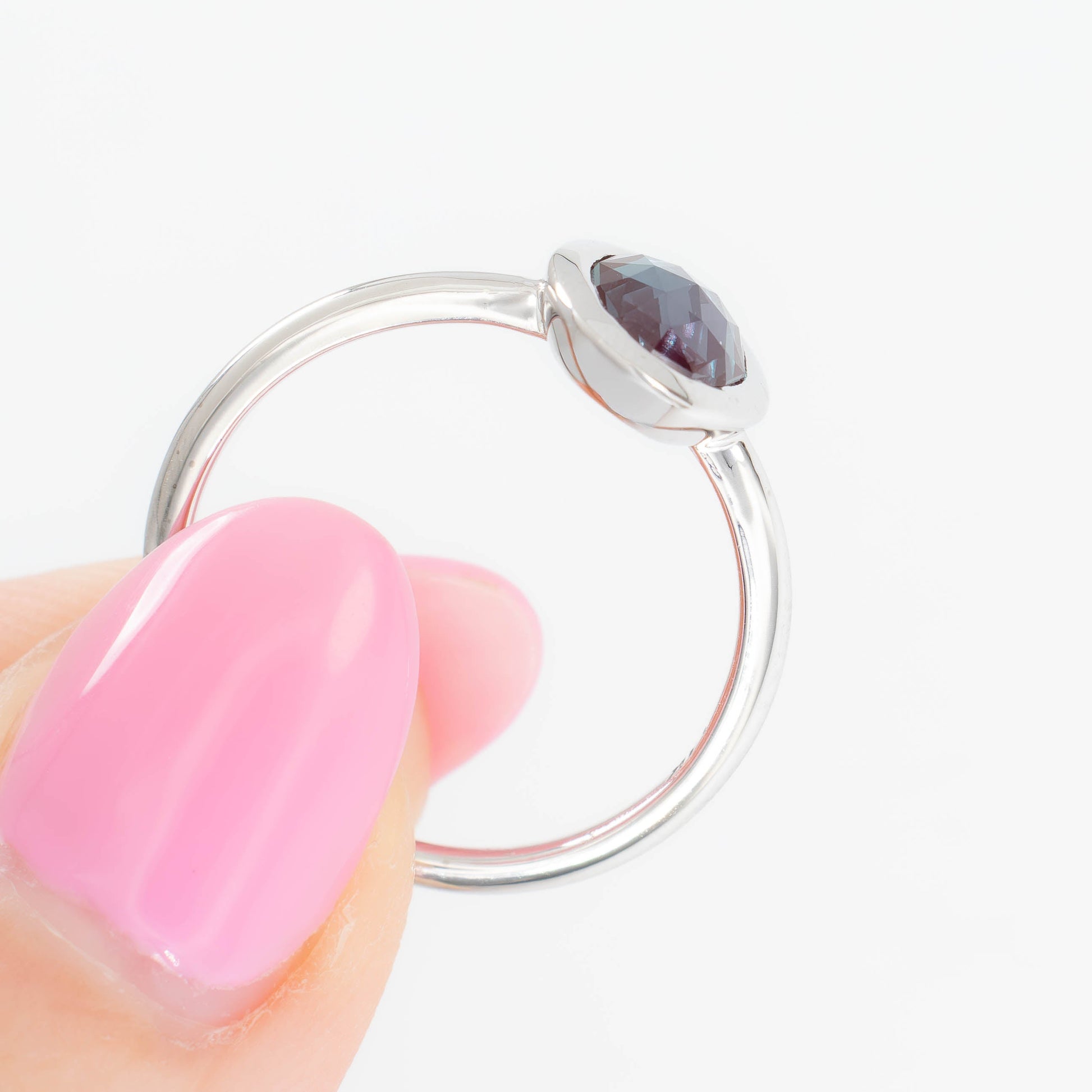 baila ring in white gold with oval rose cut lab alexandrite